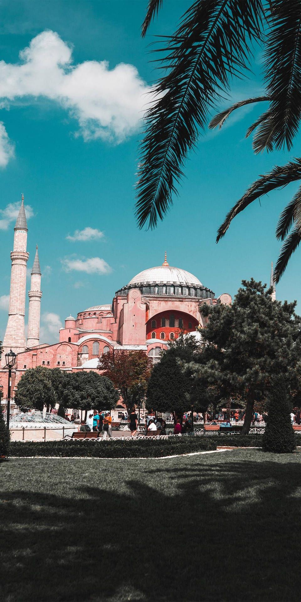 960x1920 Hagia Sophia With Red Facade Wallpaper