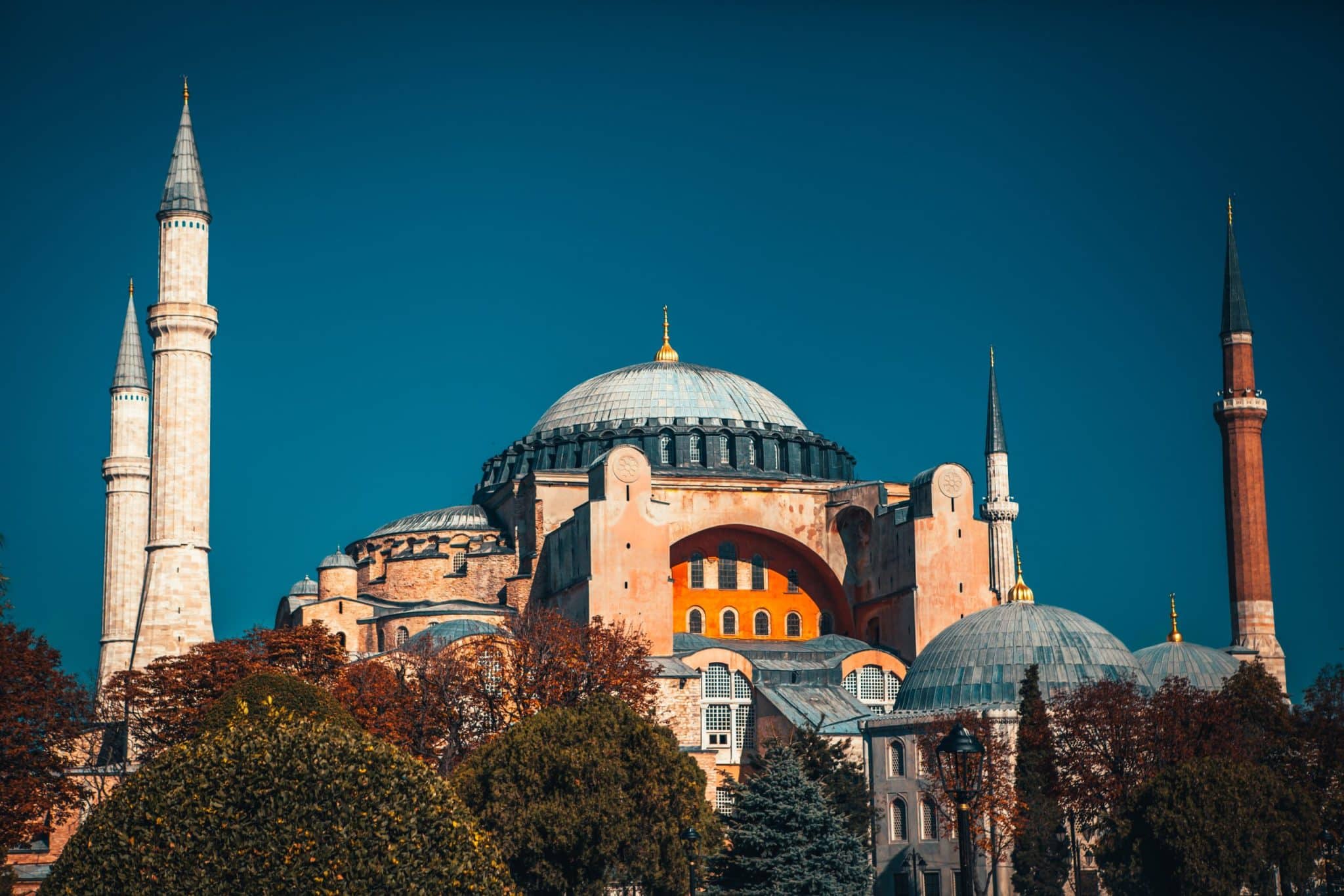 2048x1366 What You Need to Know About Hagia Sophia Complex