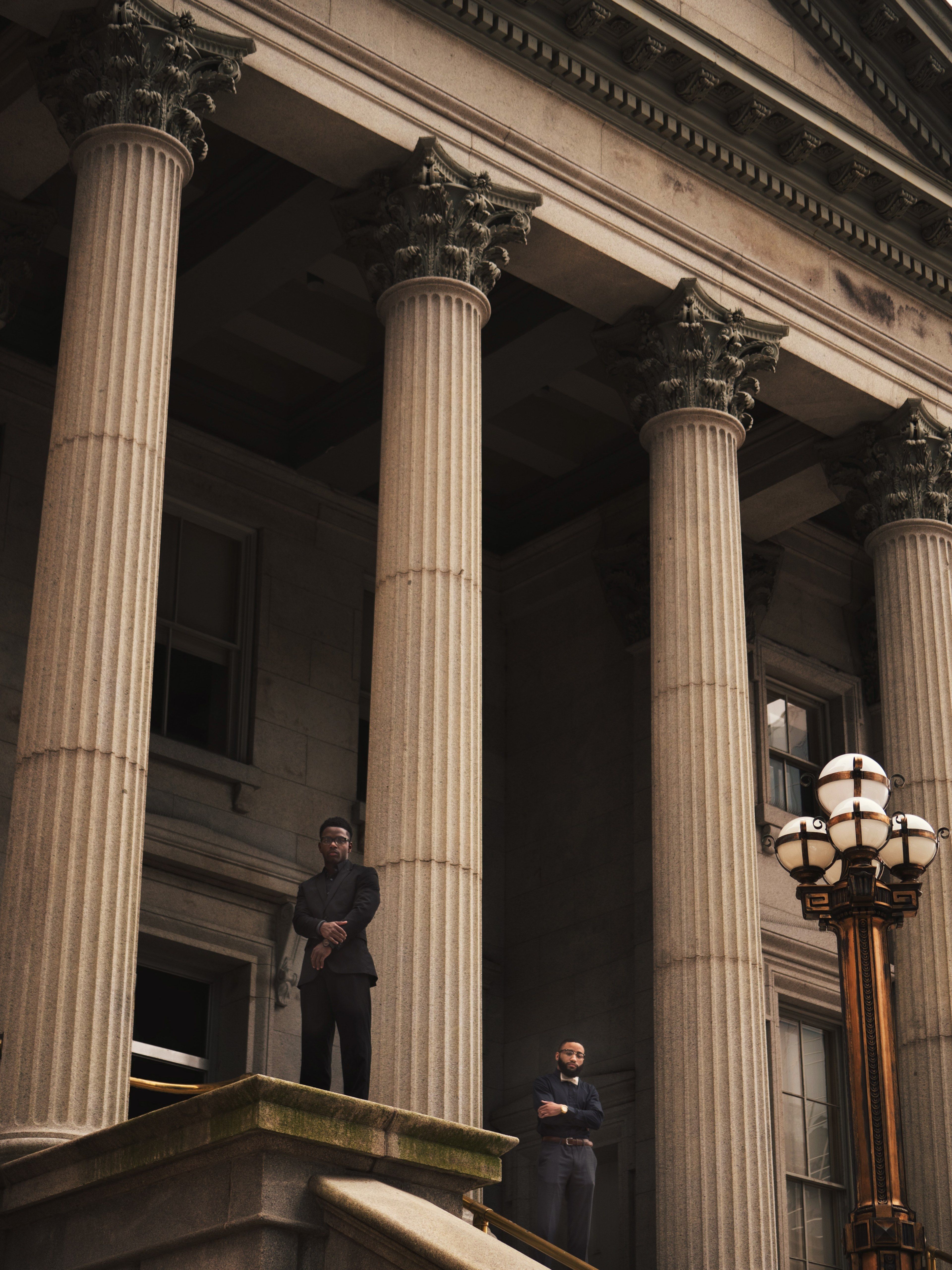 3840x5120 Courthouse Wallpaper