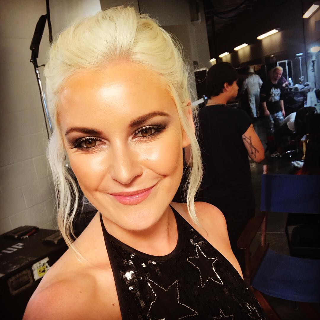 Renee Young Wallpapers - Top Free Renee Young Backgrounds - WallpaperAccess