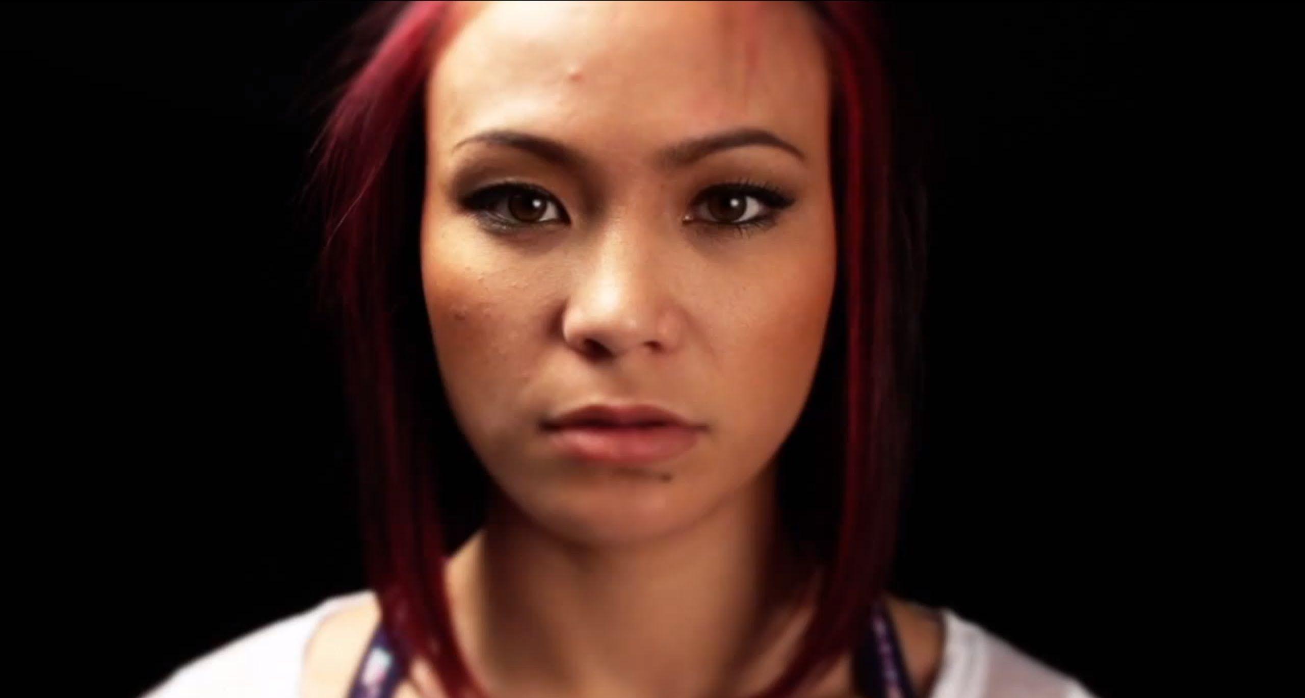 2560x1369 Michelle Waterson 2016 FHDQ
