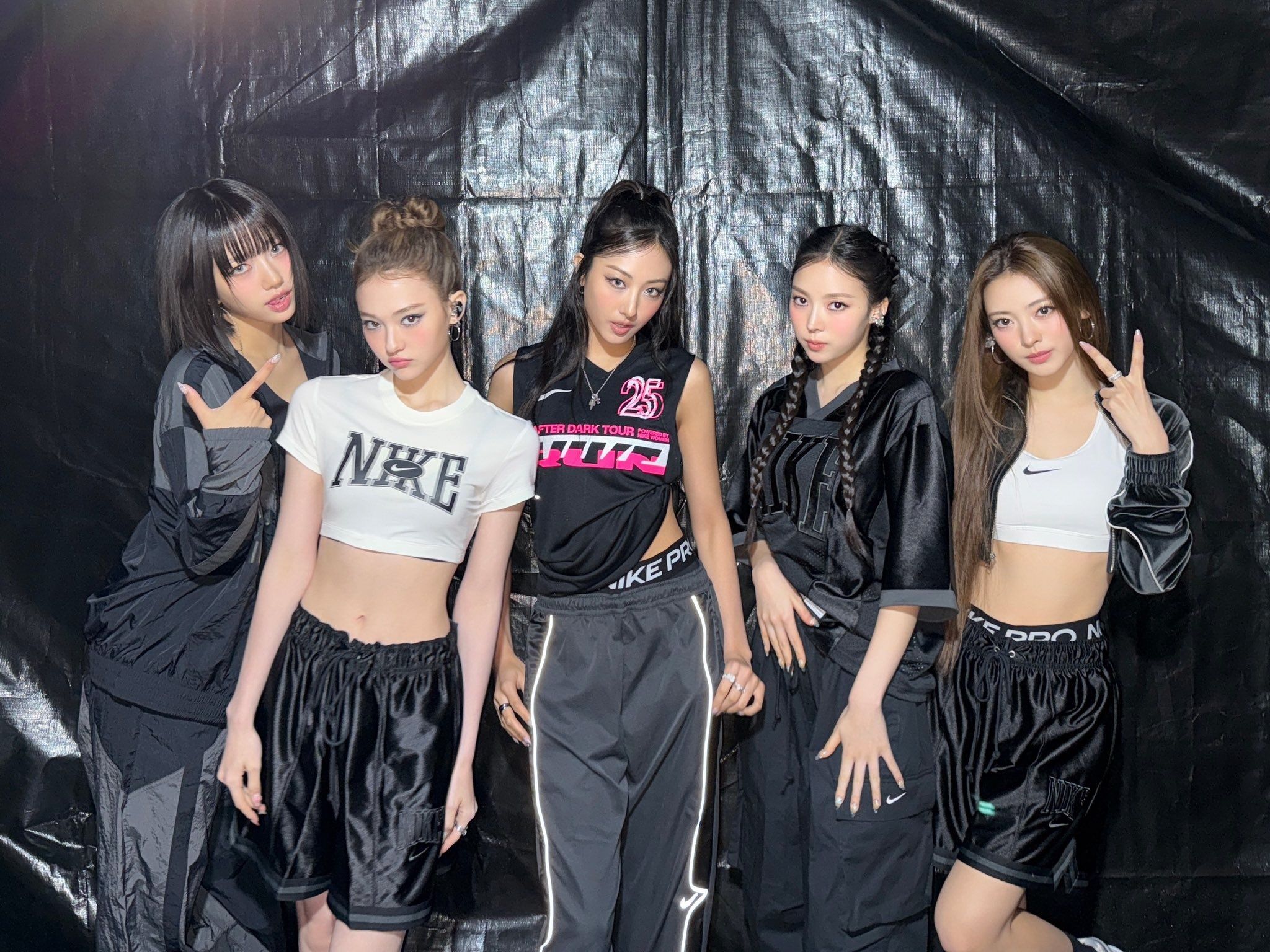 2048x1536 MEOVV Twitter Update