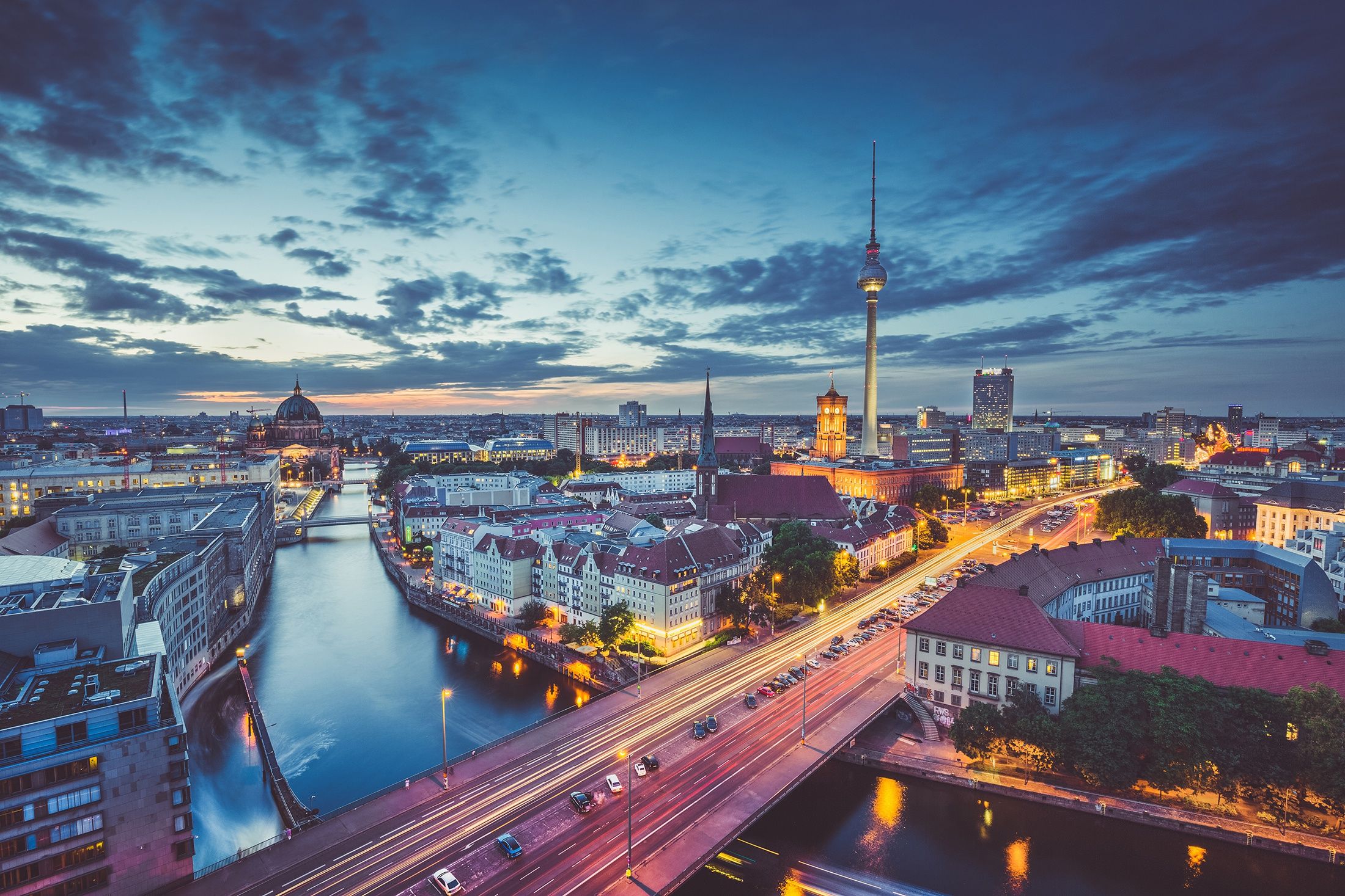 2200x1467 Wallpaper the sky, bridge, the city, skyscrapers, the evening, Germany, channel, the view from the top for mobile and desktop, section город, resolution 2200x1467