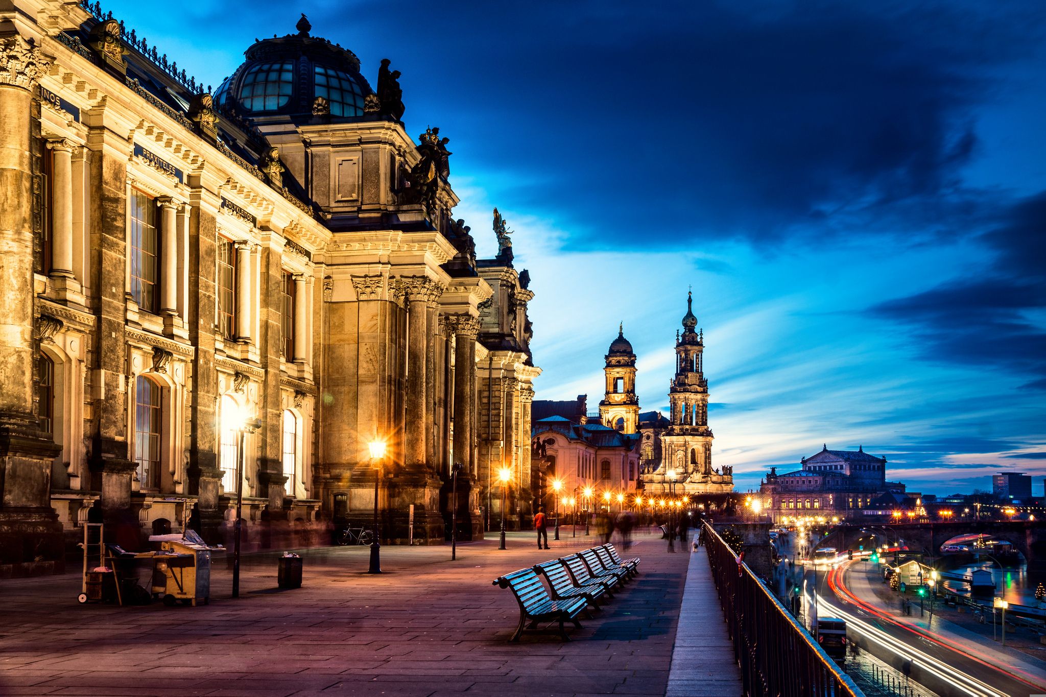 2048x1365 Wallpaper road, the city, people, street, the evening, excerpt, Germany, Dresden for mobile and desktop, section город, resolution 2048x1365