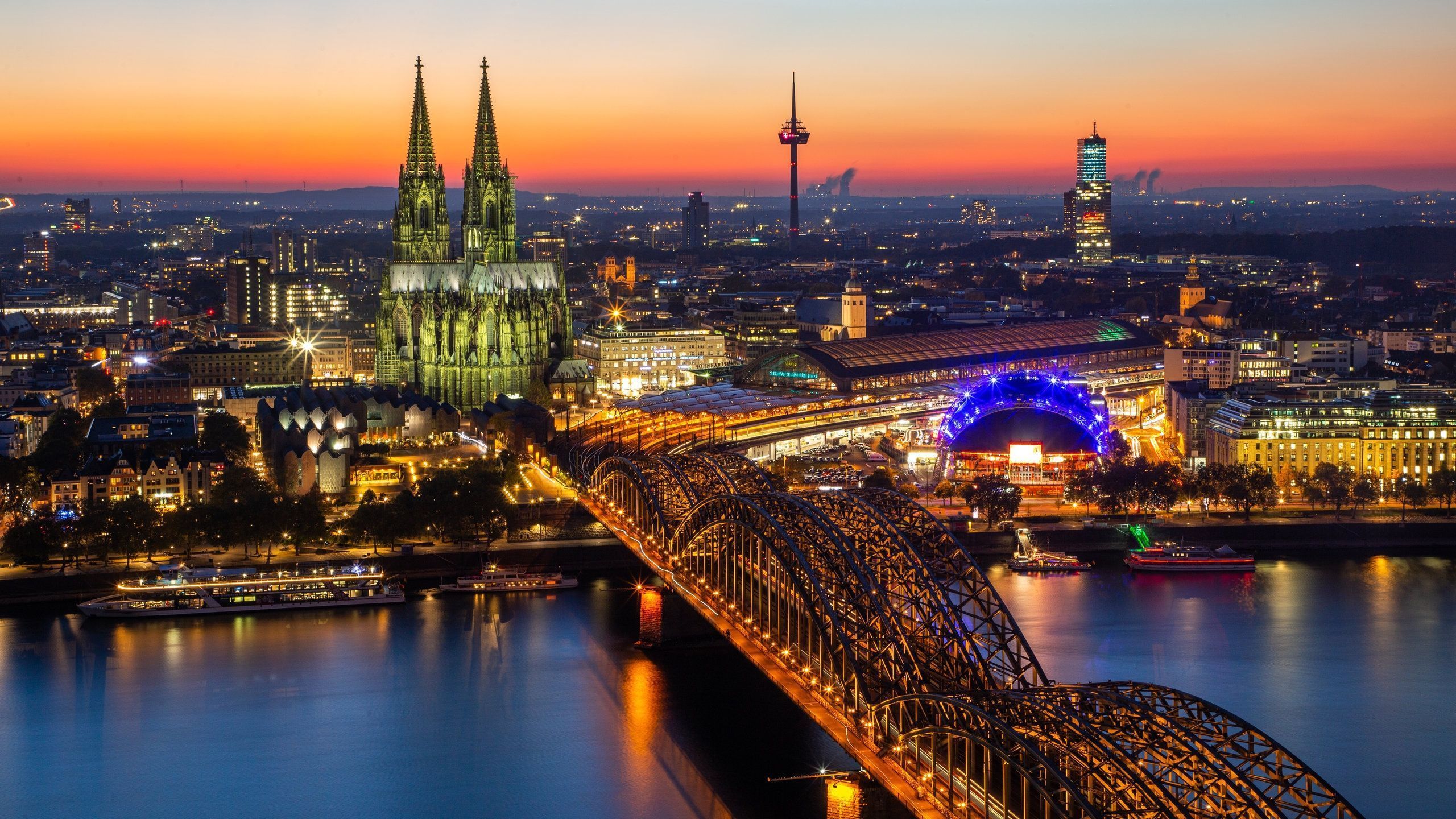 2560x1440 Visit North Rhine Westphalia: 2025 Travel Guide For North Rhine Westphalia, Germany