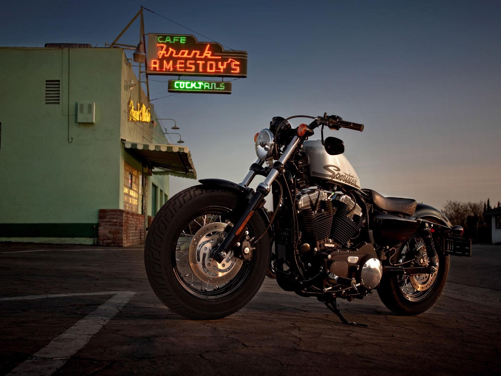 1600x1200 Harley Davidson Sportster Bike HD Desktop Wallpaper