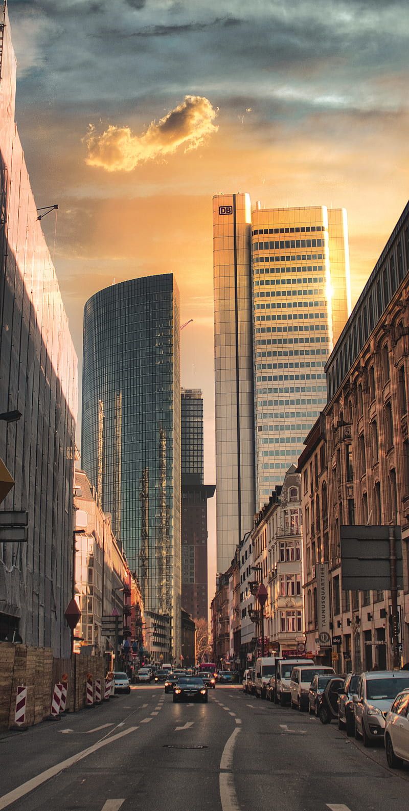 800x1586 FRANKFURT, town, city, street, germany, sunset, cityscape, HD phone wallpaper
