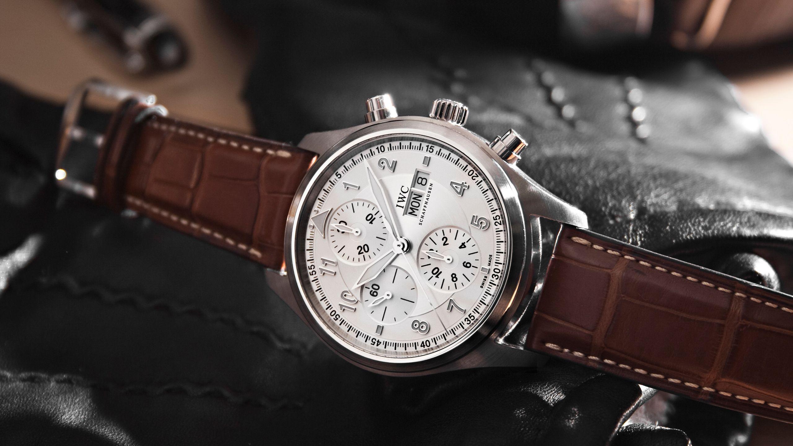 2560x1440 IWC Spitfire Chronograph HD Wallpaper