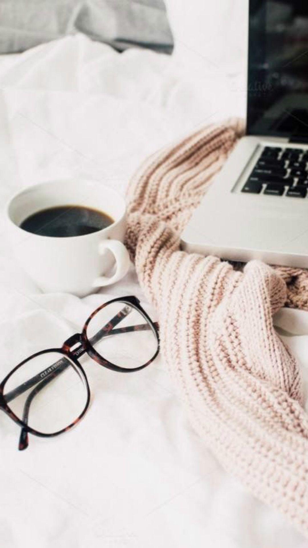 Makeup Aesthetic Wallpapers - Top Free Makeup Aesthetic Backgrounds