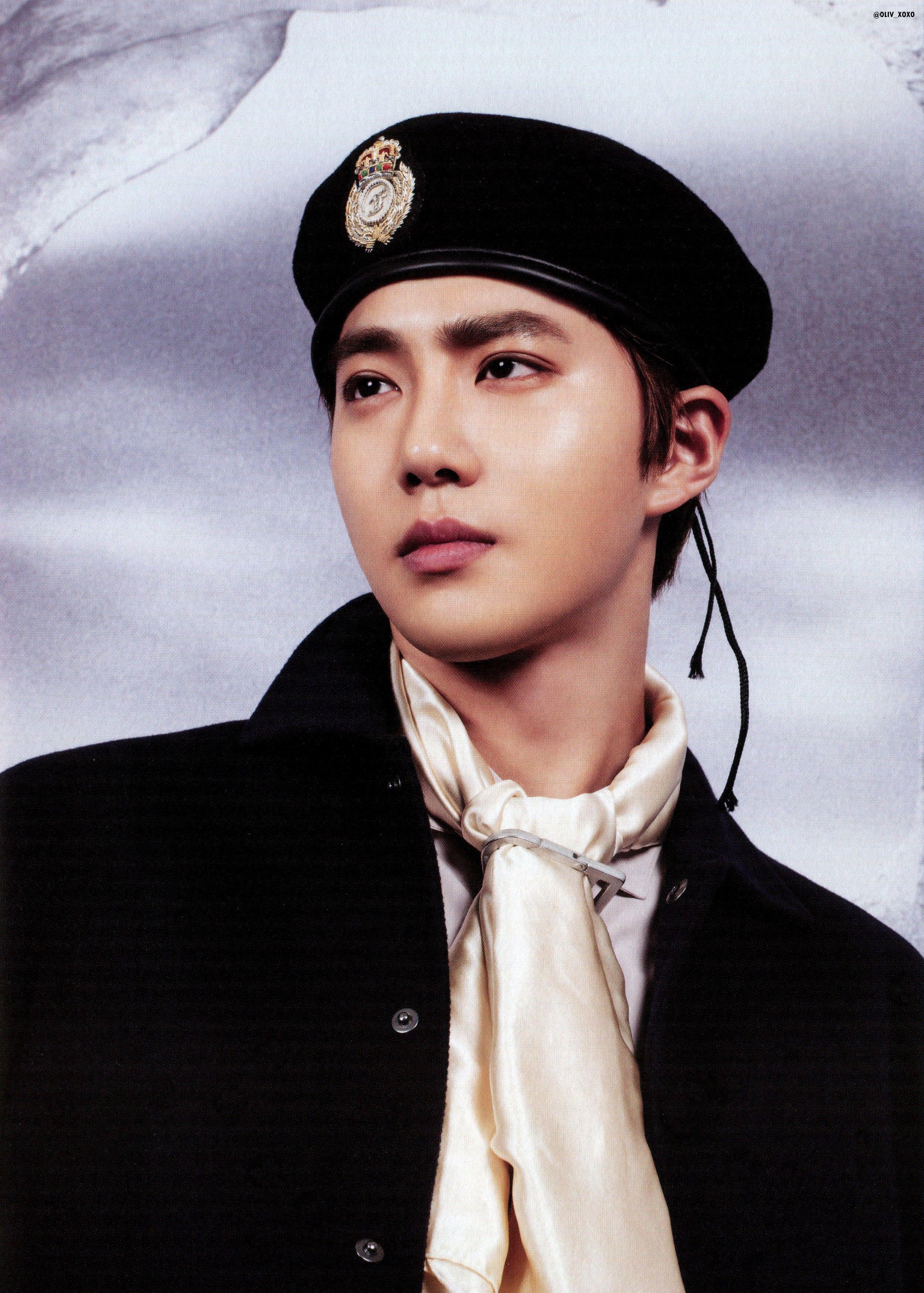 2500x3498 As Long Suho Exo Wallpaper Dxyiayiw0aatnzz Before Suho