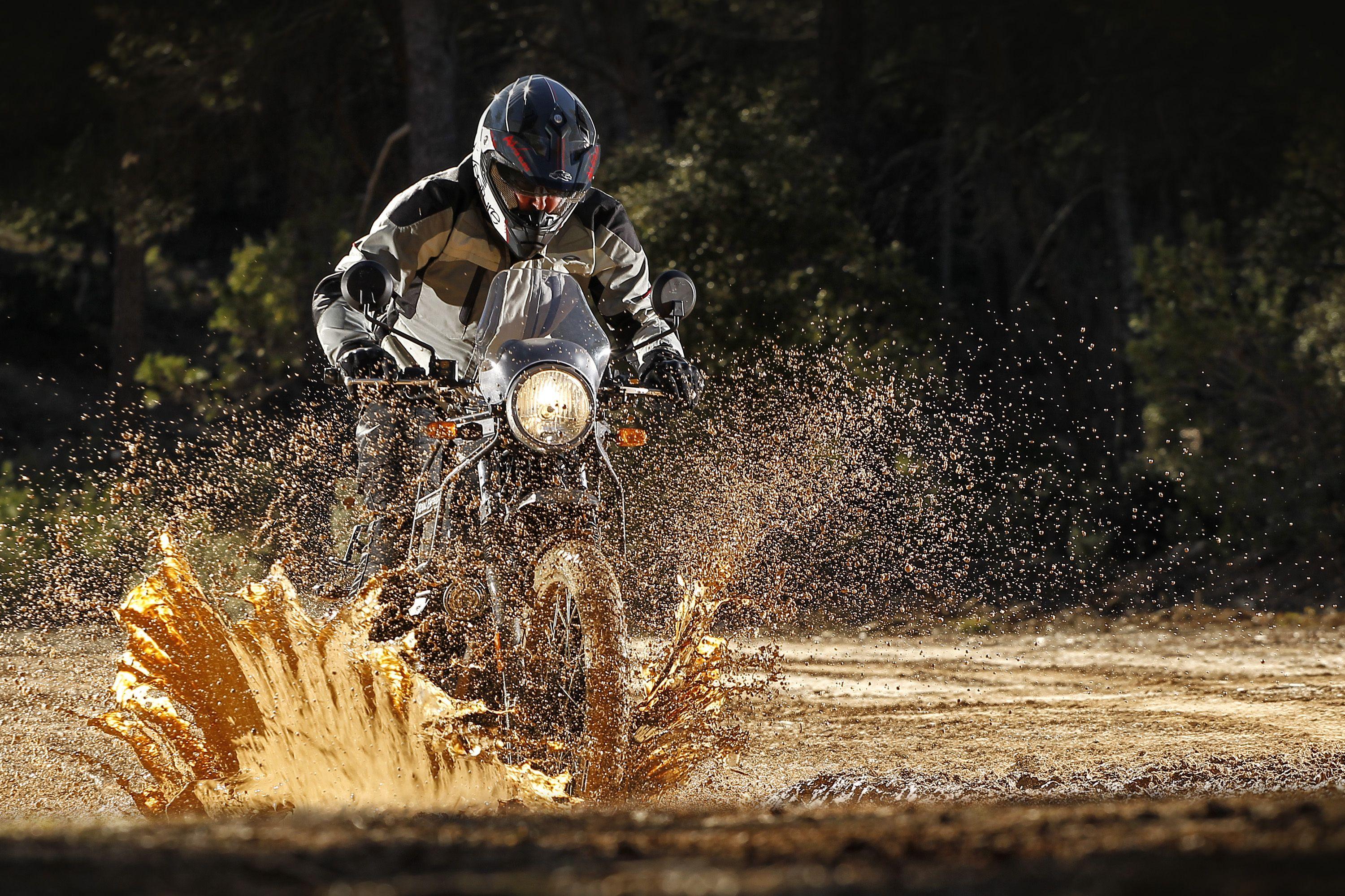 3000x1999 Royal Enfield Himalayan Motorcycle Is Now Available in North