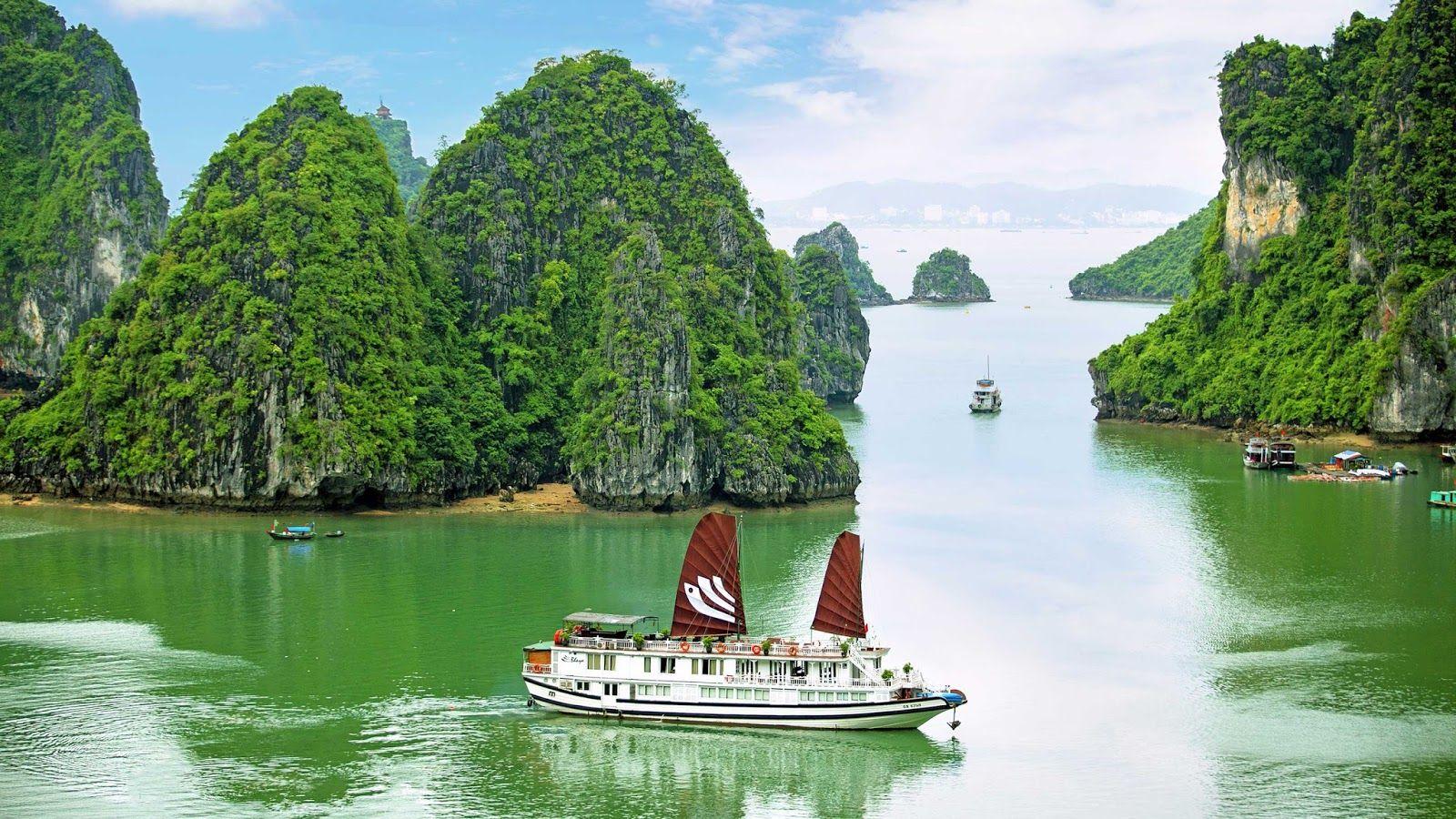1600x900 Download Ha Long Bay Wallpaper. Most beautiful places in the world