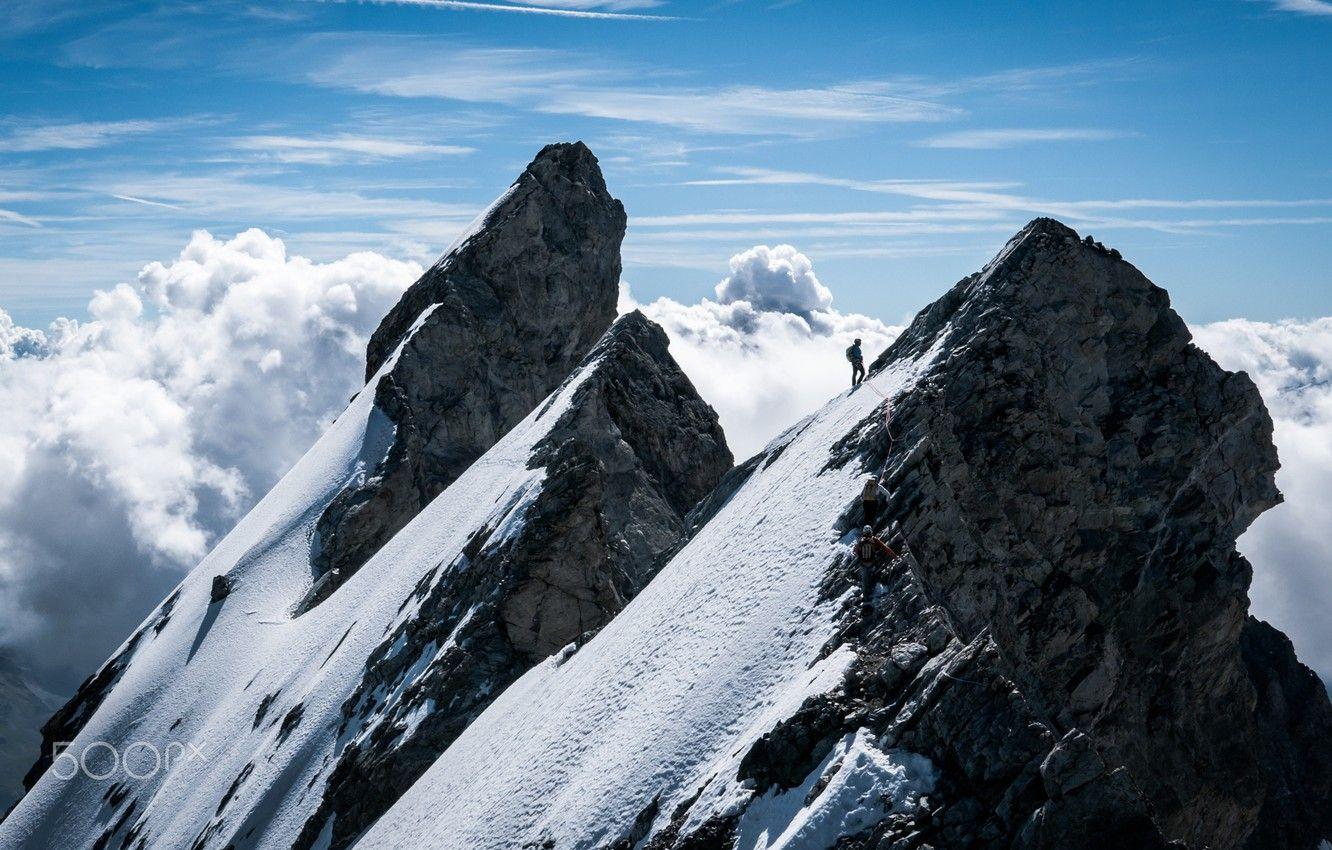 1332x850 Wallpaper clouds, mountains, people, sport, mountain