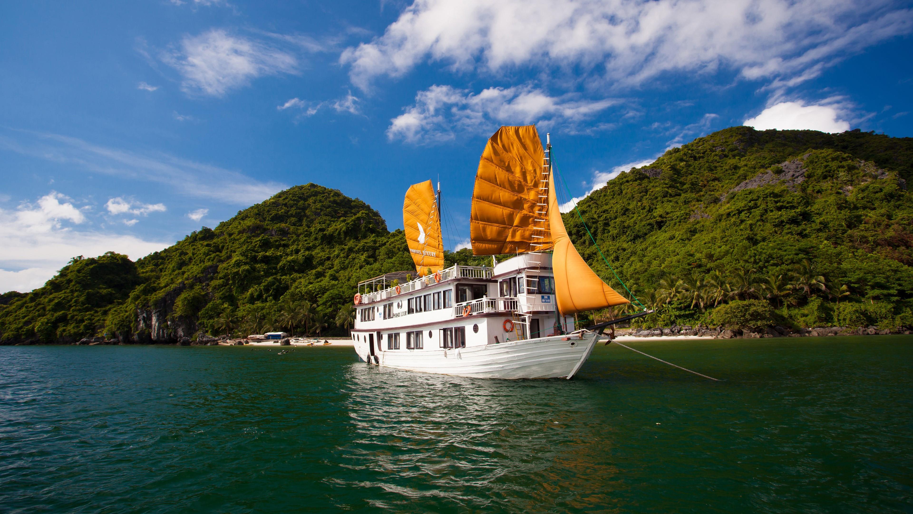 3840x2160 Halong Bay, Vietnam Wallpaper. Wallpaper Studio 10