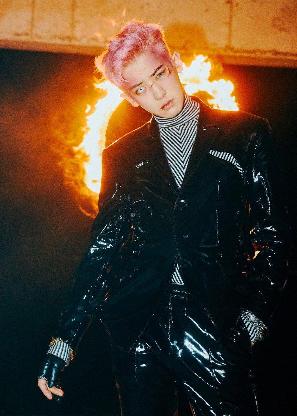1000x1399 EXO's Chanyeol faces himself in 'Obsession' teaser image