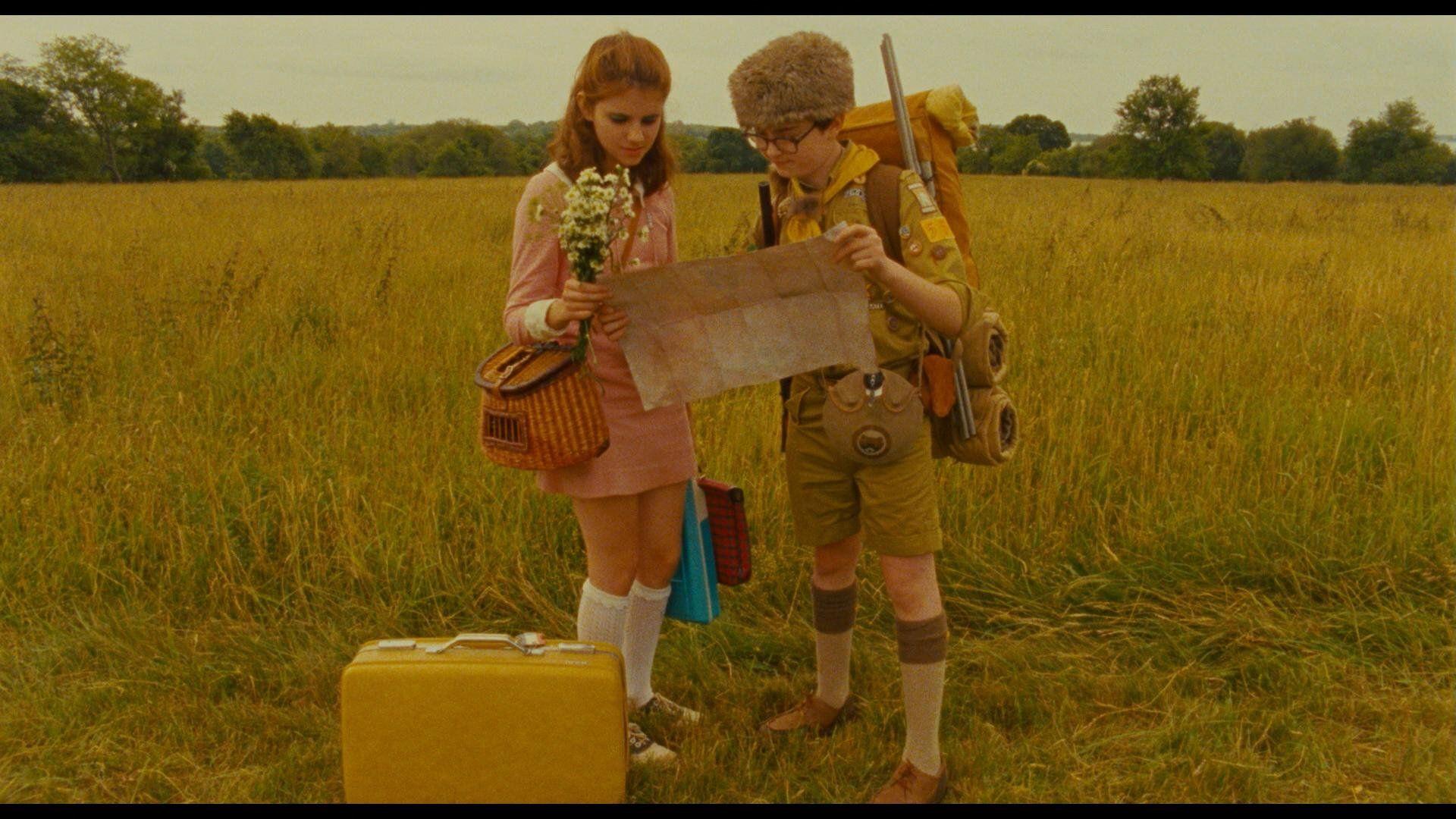 Moonrise Kingdom Wallpapers Top Free Moonrise Kingdom Backgrounds Wallpaperaccess