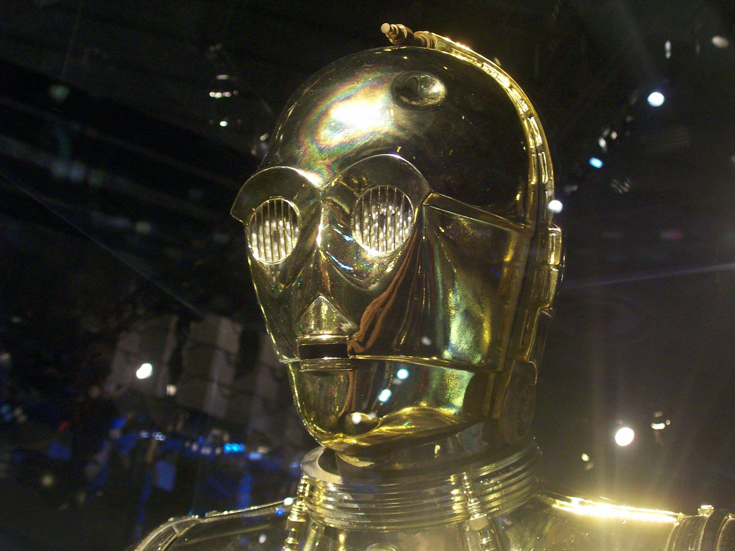 3072x2304 C3PO and R2D2 Wallpaper