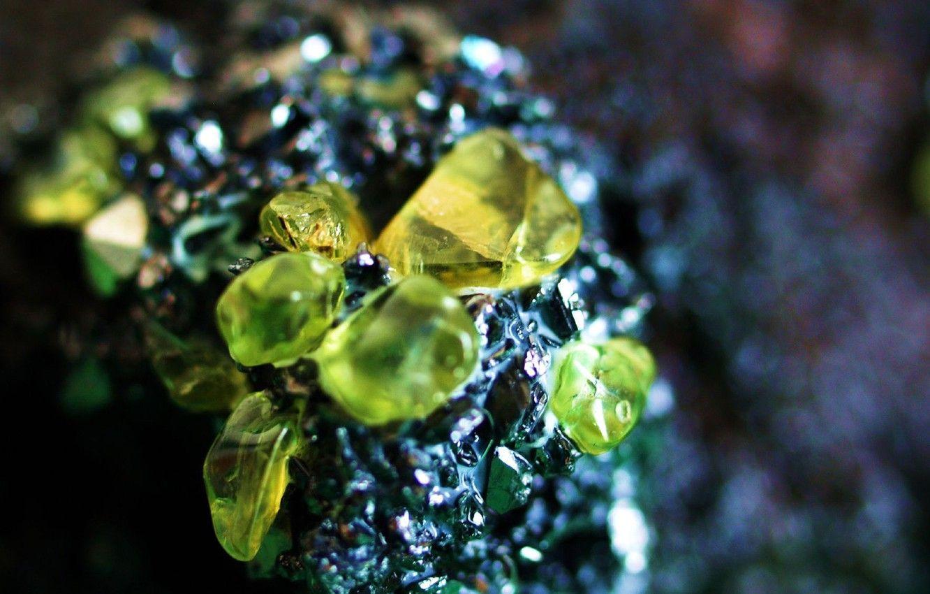 1332x850 Wallpaper stones, minerals, Druse chrysolites image