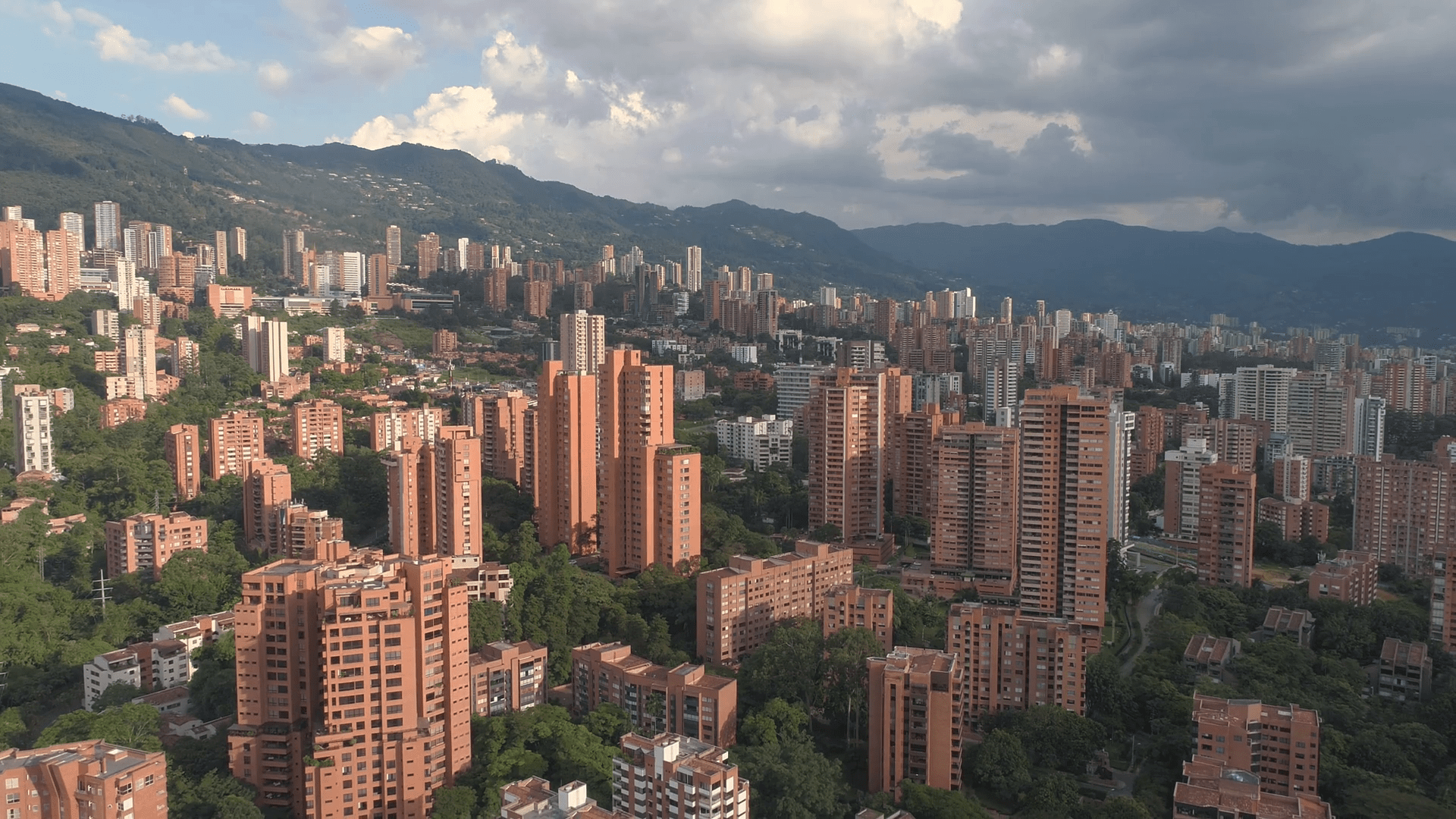 Medellin Wallpapers - Top Free Medellin Backgrounds - WallpaperAccess