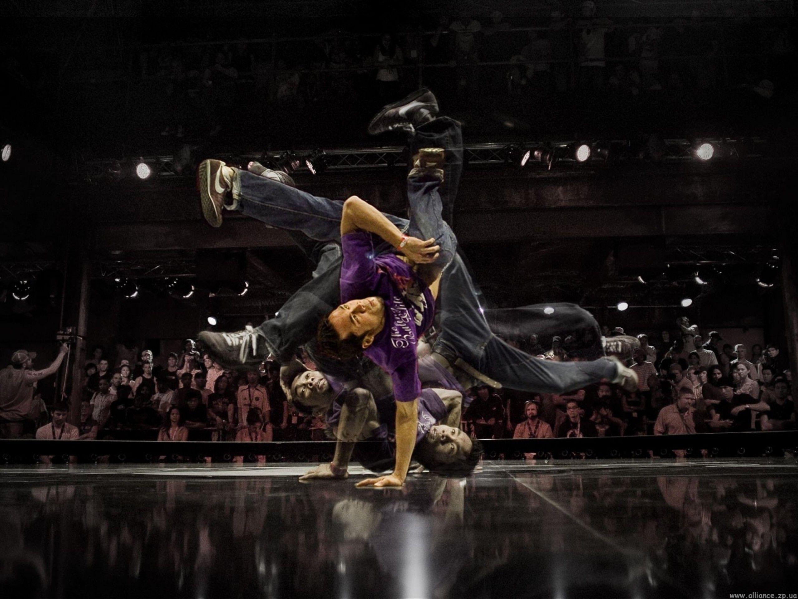 Breakdance Wallpapers Top Free Breakdance Backgrounds Wallpaperaccess