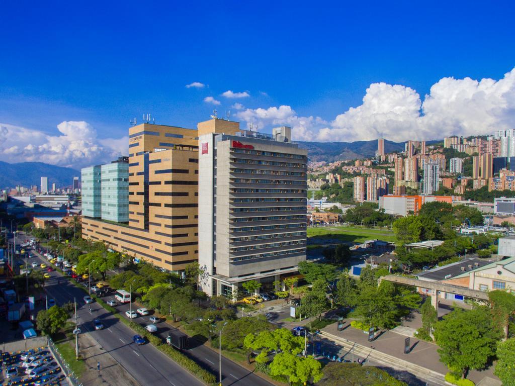 1024x768 Hotel Ibis Medellin, Download Wallpaper