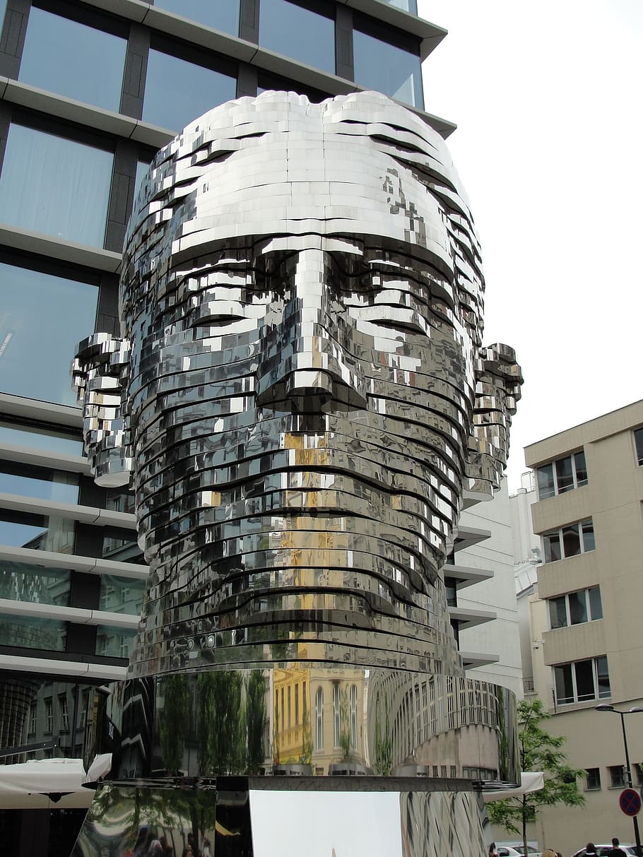 910x1213 HD wallpaper: Prague, Kafka, Statue, Černý, černý, building