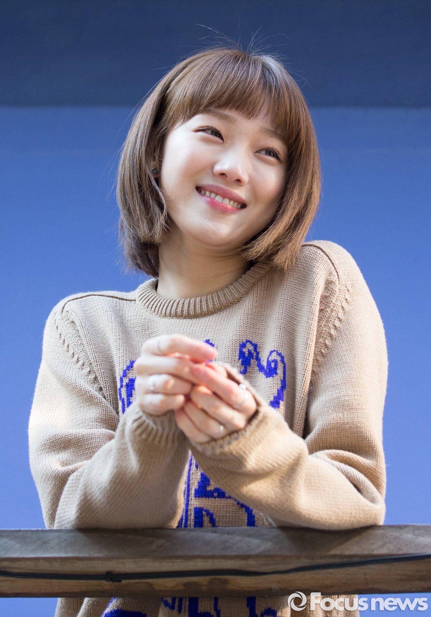 1431x2048 Lee Sung Kyung Wallpaper