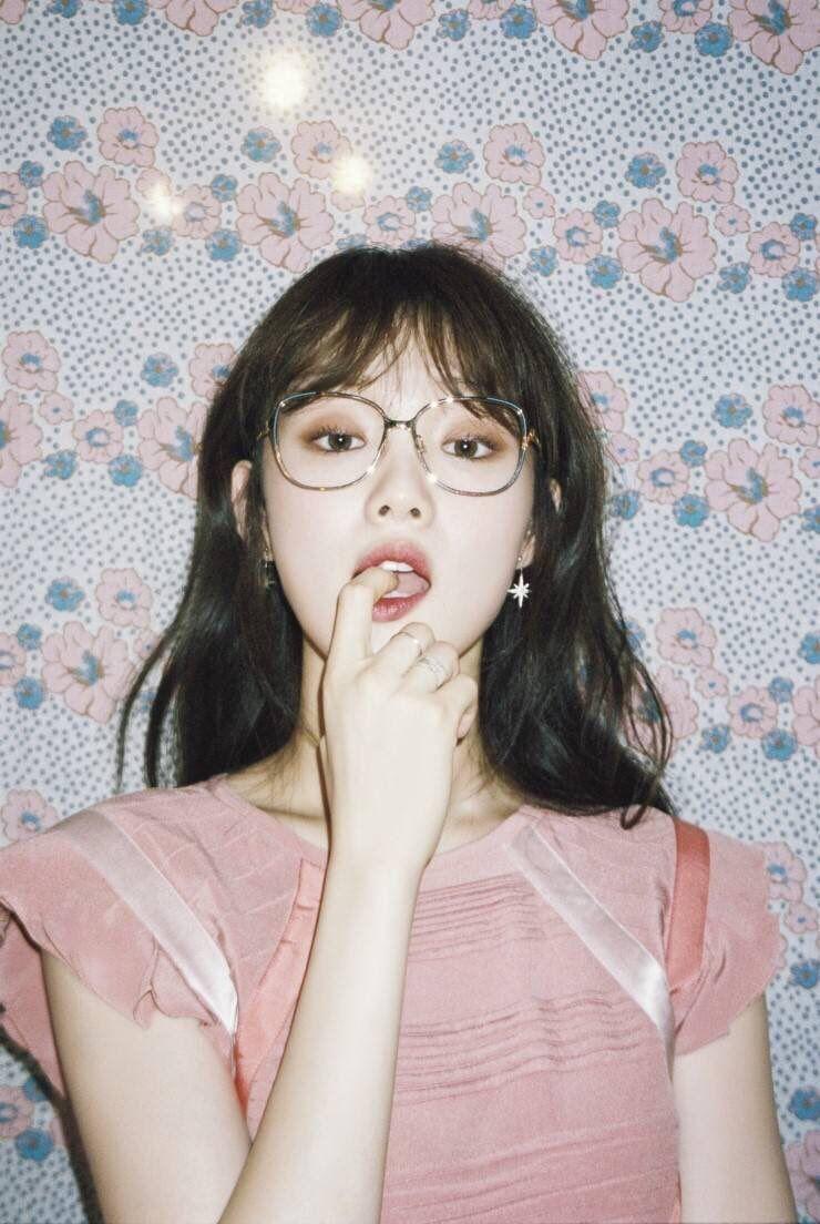 740x1104 Lee Sung Kyung. Retro Feels. Lee sung kyung, Sung