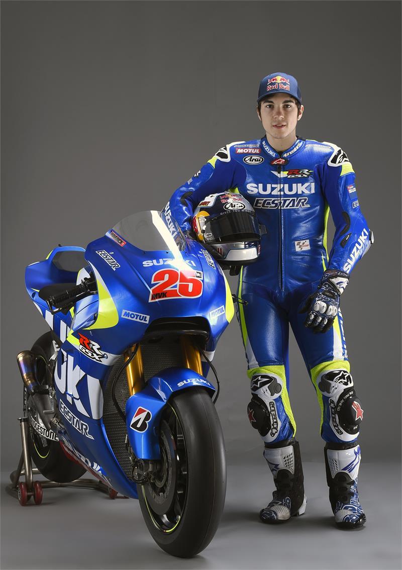 800x1134 Team SUZUKI ECSTAR Vinales 5