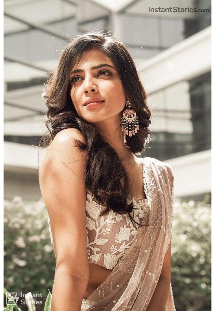 745x1080 Malavika Mohanans Latest Hot Photohoot Image from Instagram