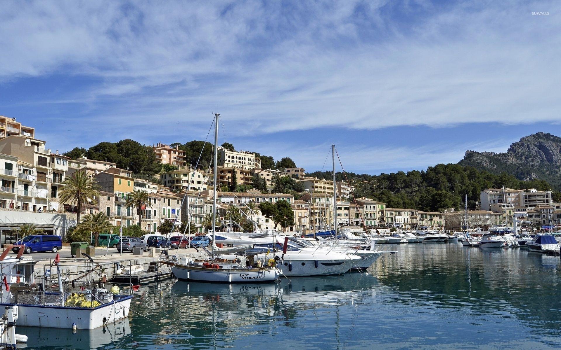 1920x1200 Tenerife harbor in Spain wallpaper wallpaper
