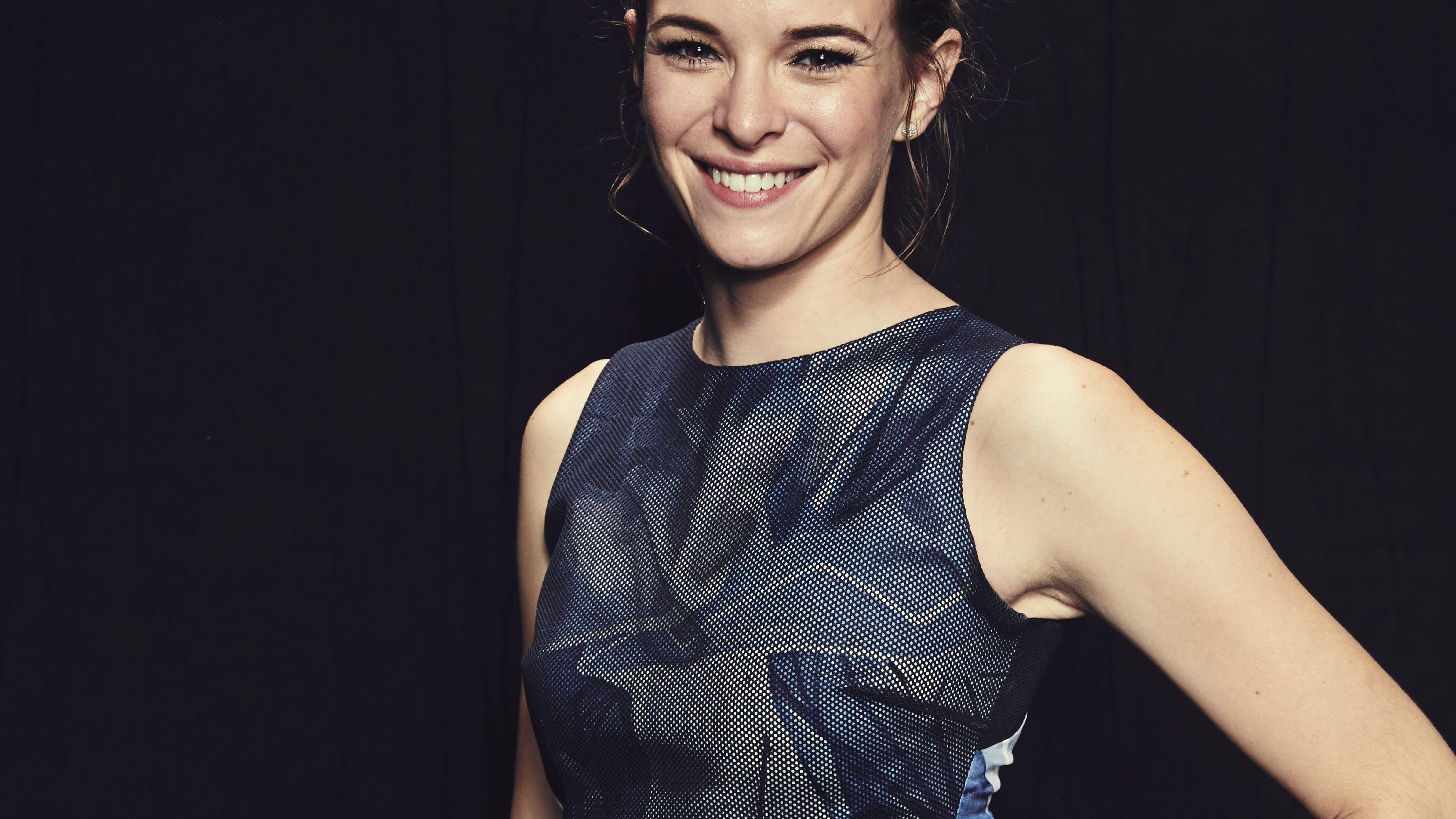 Danielle Panabaker Wallpapers - Top Free Danielle Panabaker Backgrounds