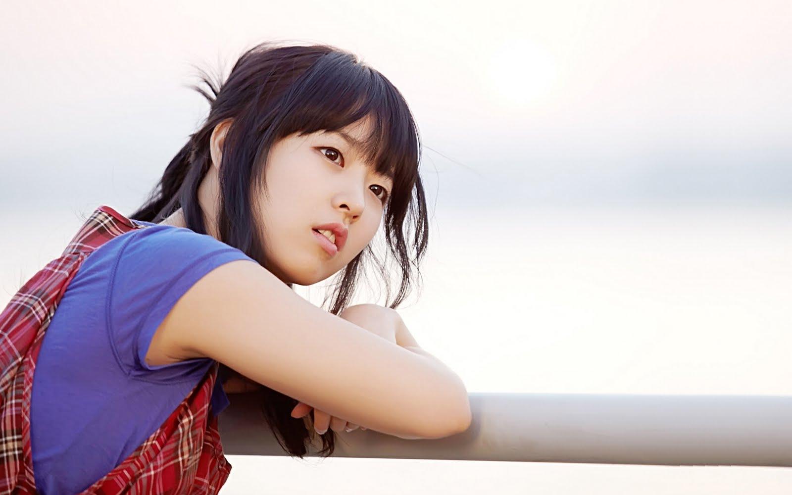 1600x1000 Park Bo Young Wallpaper. Park Bo