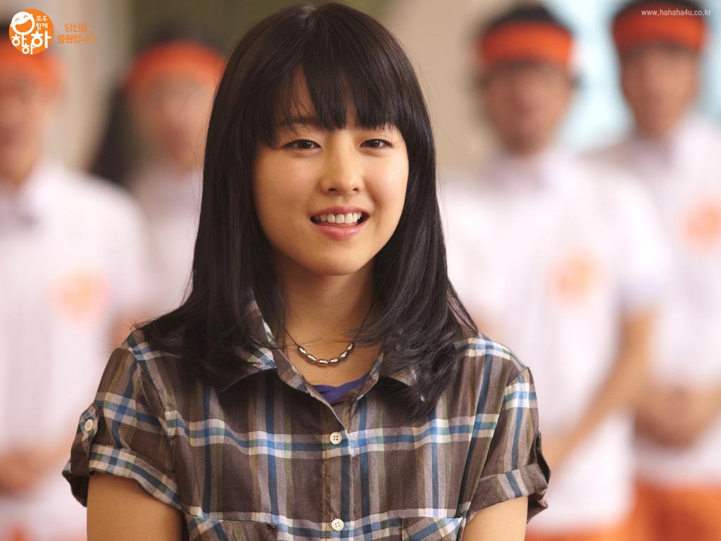 1024x768 army wallpaper for walls: Park Bo young New Wallpaper