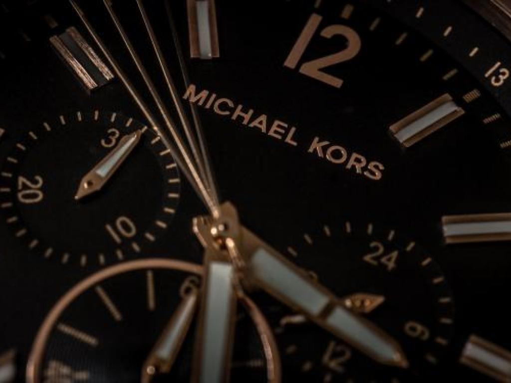 Fossil And Michael Kors Smartwatches Shift Into Sixth Gear