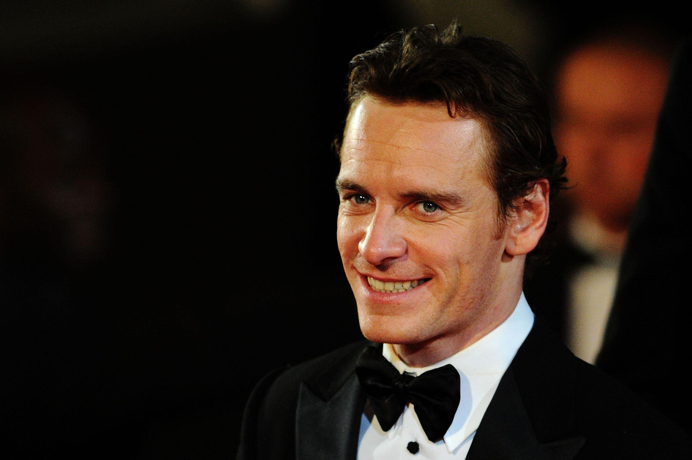 2709x1800 Michael Fassbender Wallpaper & Background