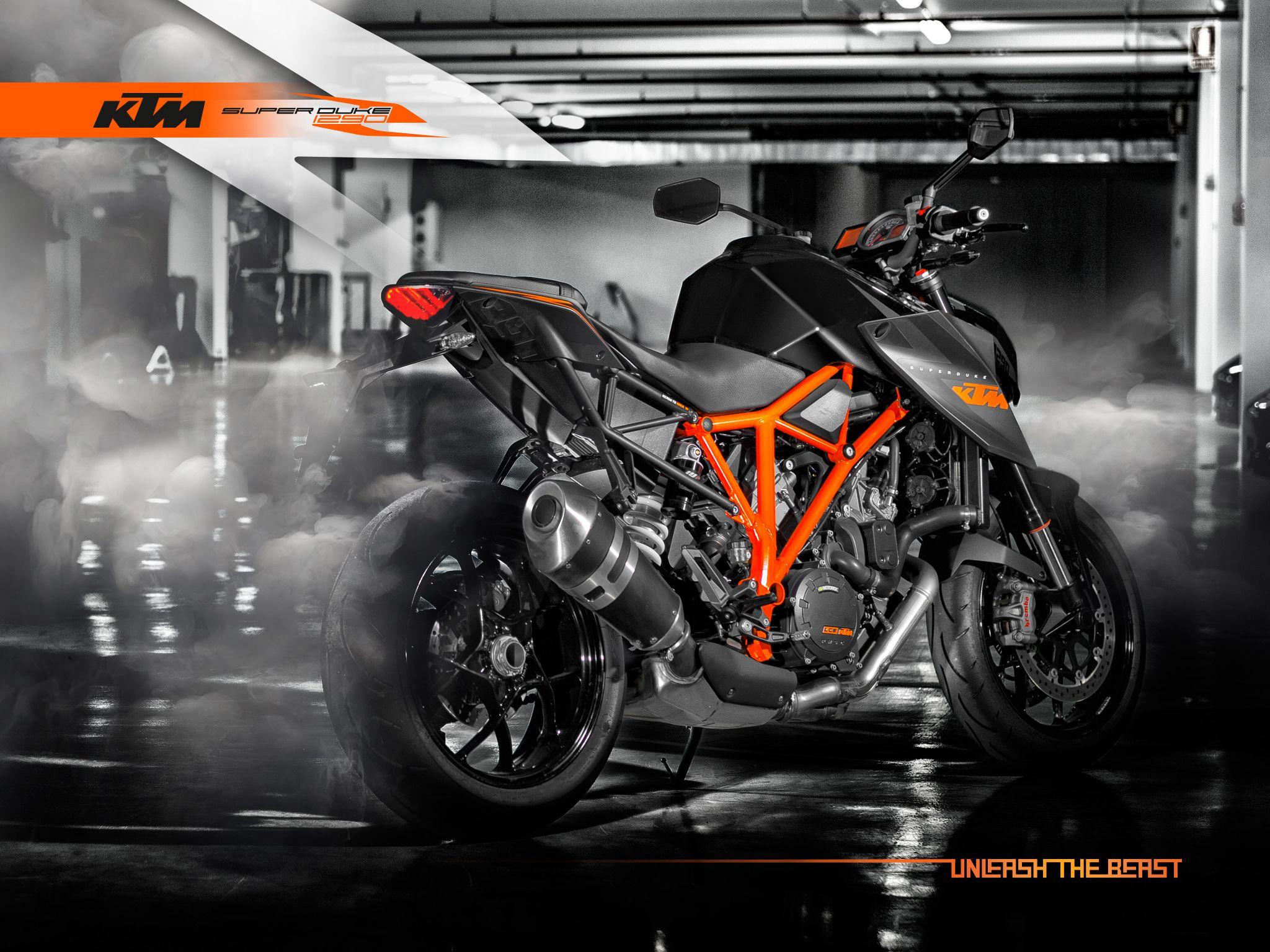 2048x1536 KTM 1290 SUPER DUKE R