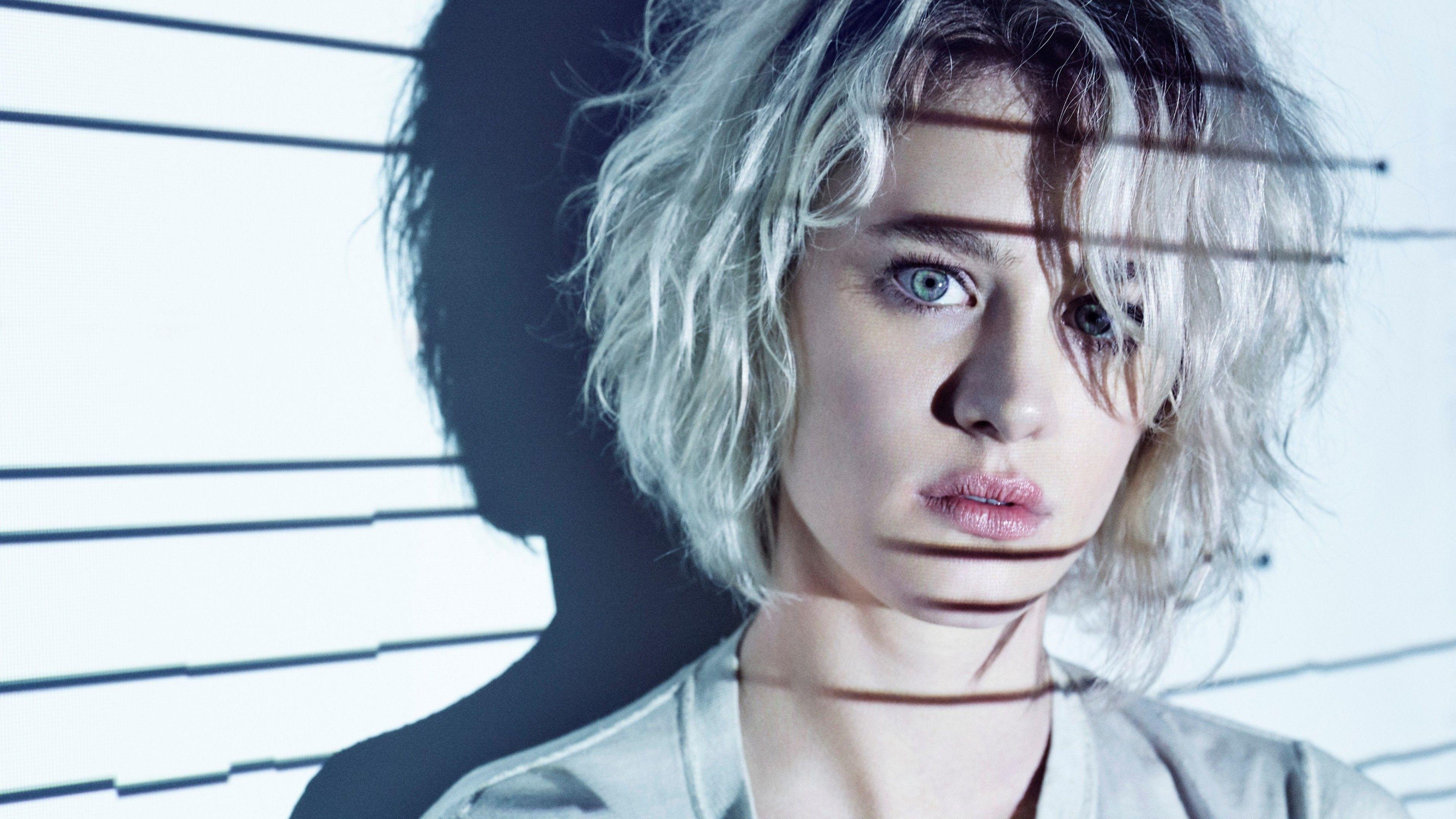 3840x2160 mackenzie davis background. mackenzie davis