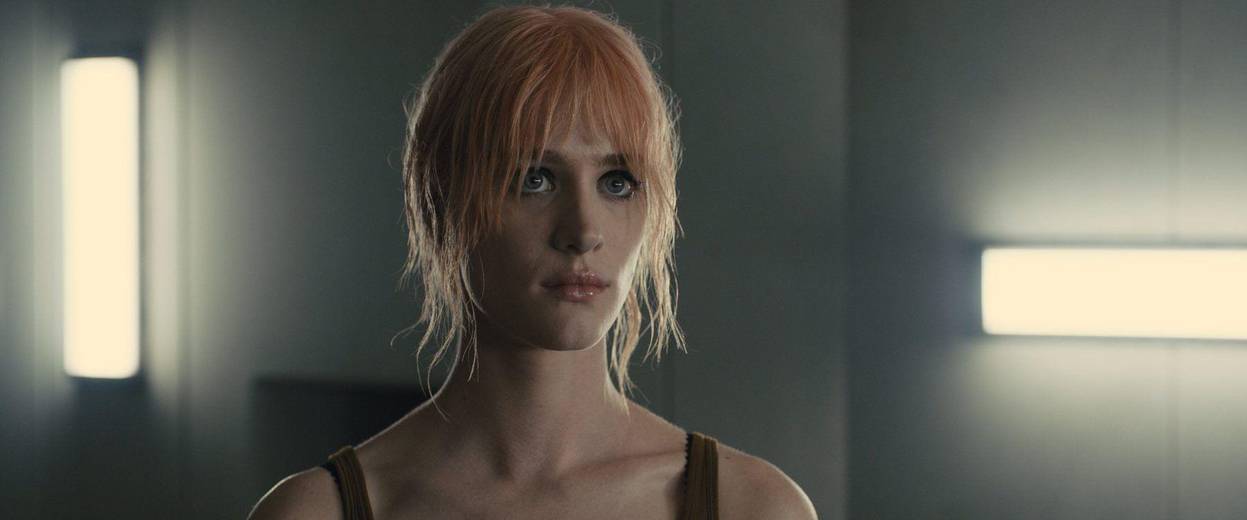 1800x751 Mackenzie Davis HD