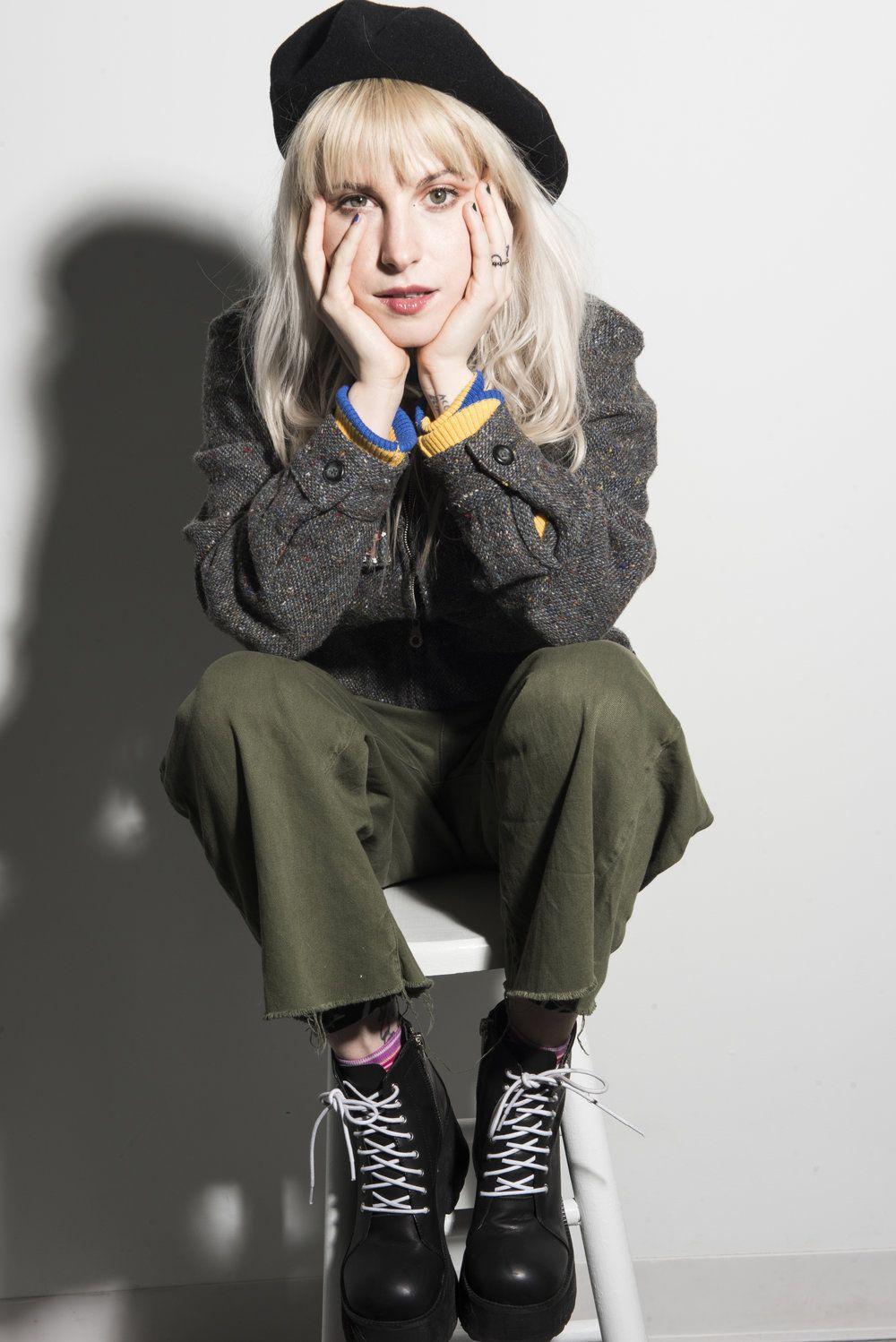 1000x1498 Hayley Williams Williams Outfit HD Wallpaper