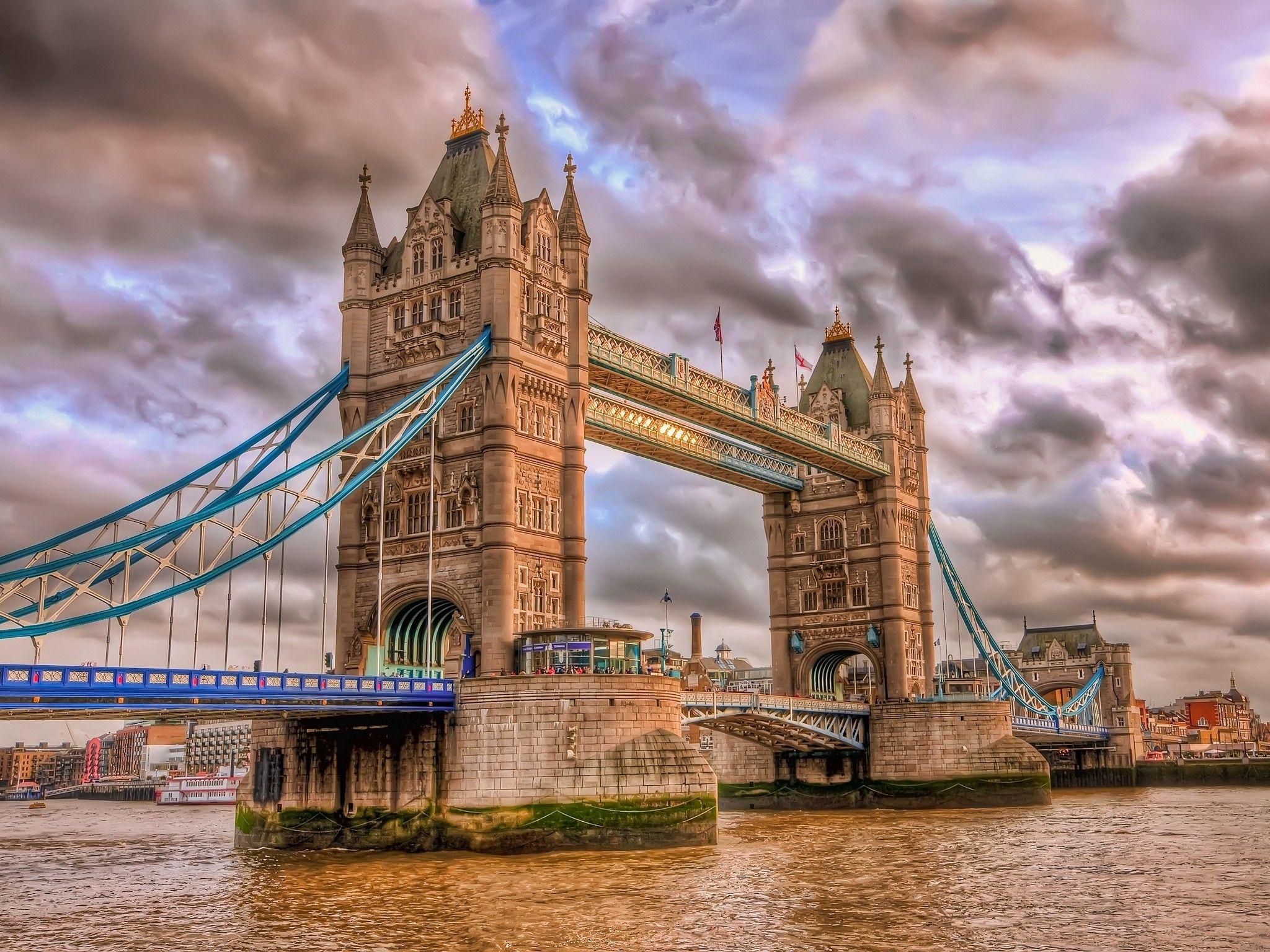 2048x1536 Tower Bridge Wallpaper