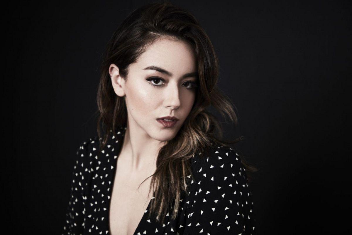 1200x800 Chloe Bennet wallpaper