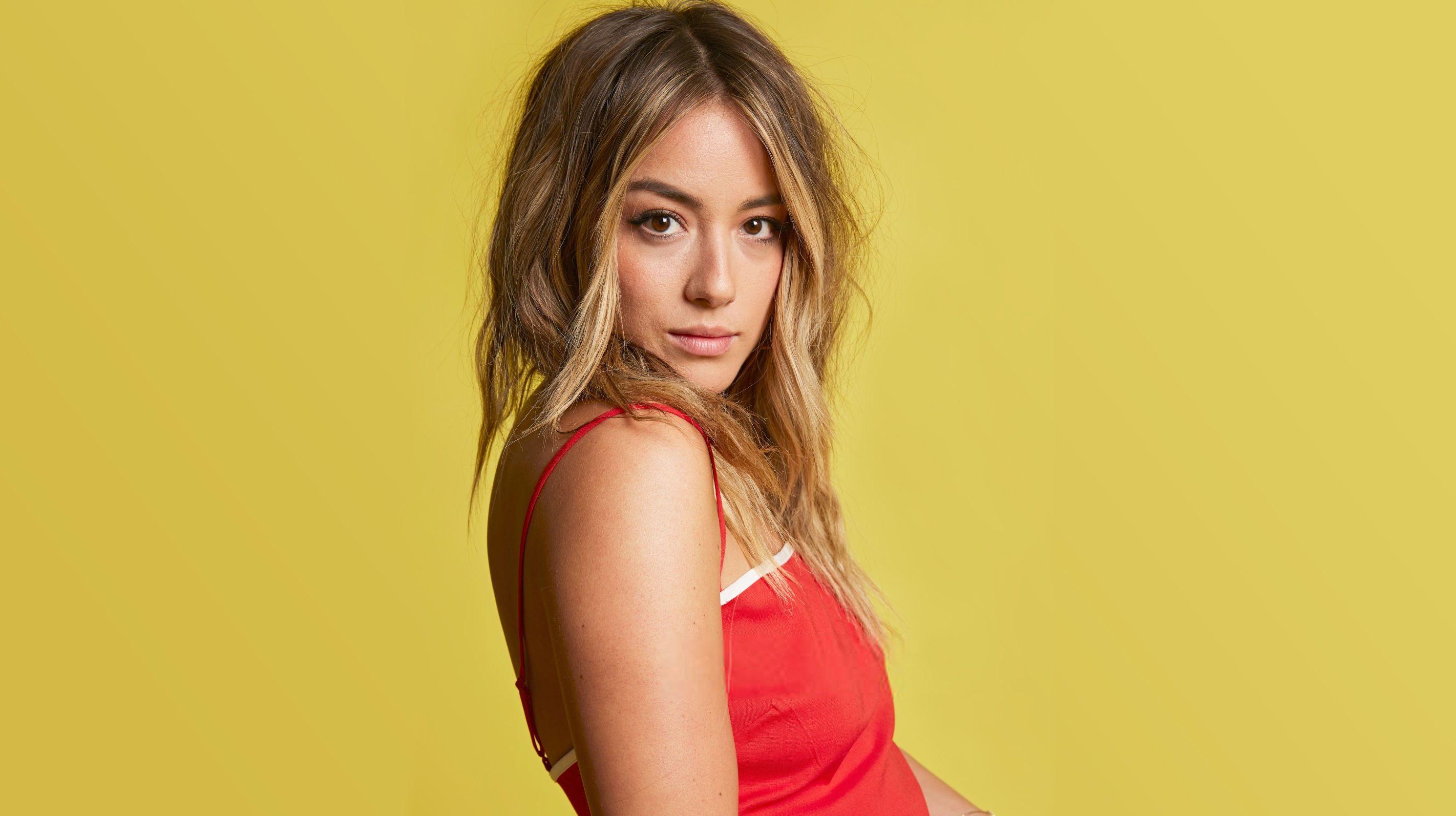 2981x1671 Chloe Bennet Comic Con 2018 Portrait Wallpaper, HD