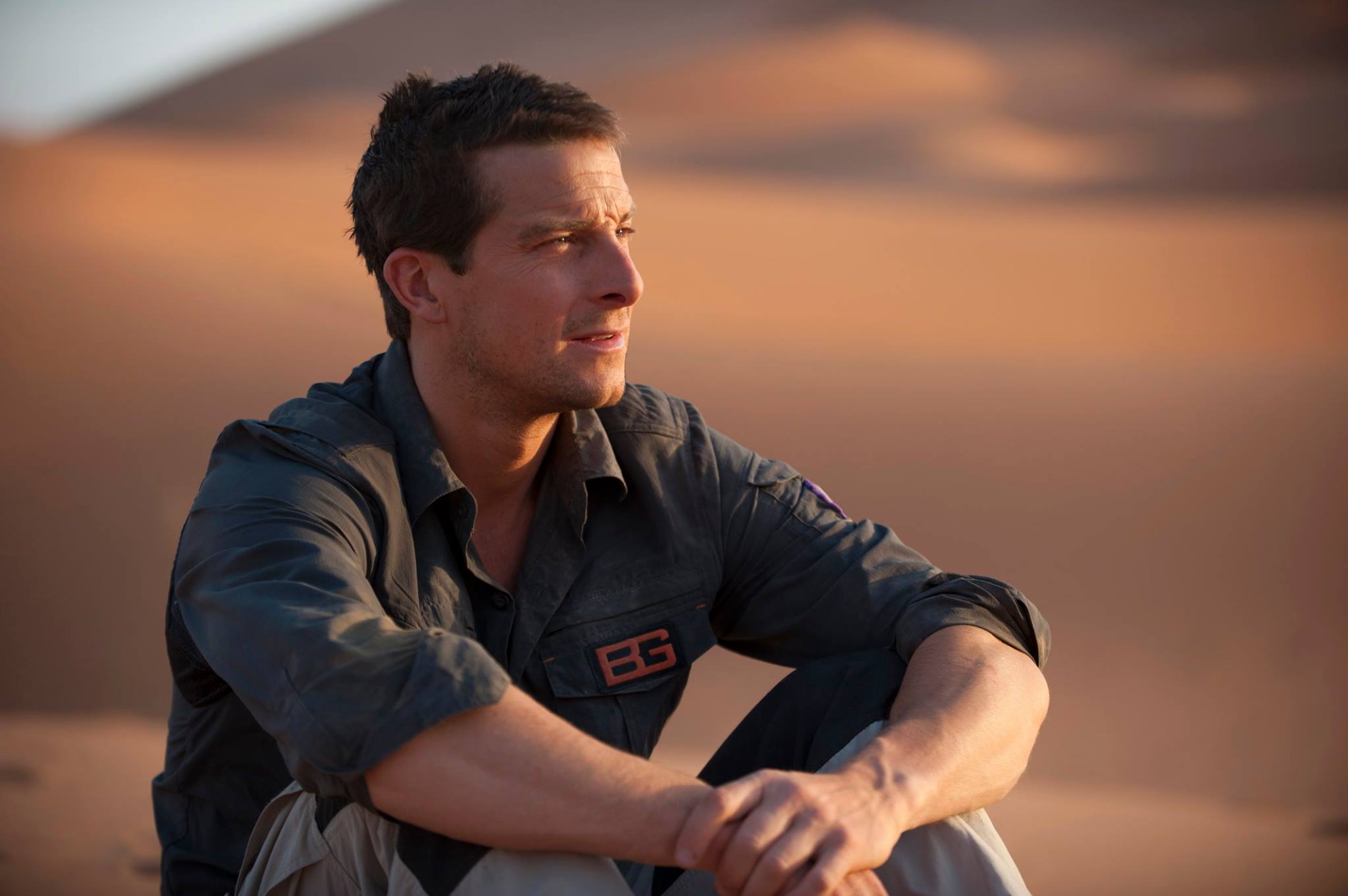 Bear Grylls Wallpapers - Top Free Bear Grylls Backgrounds - WallpaperAccess