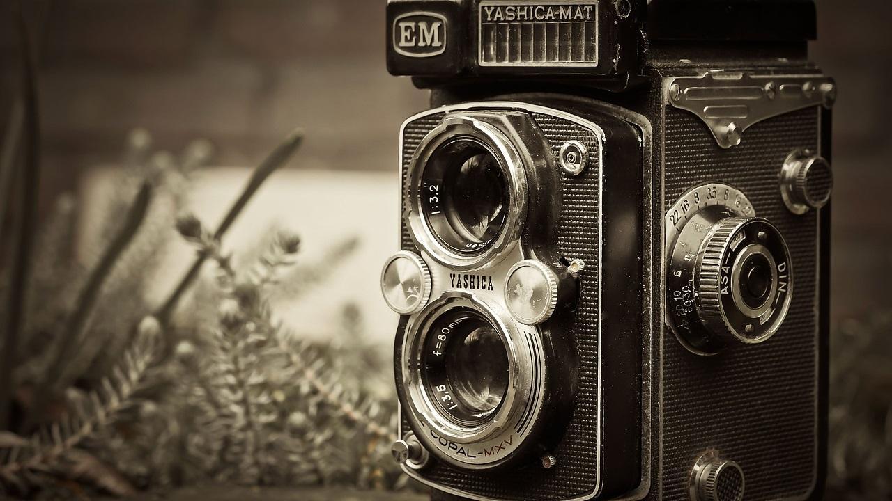 1280x720 Old Camera Wallpaper for Android
