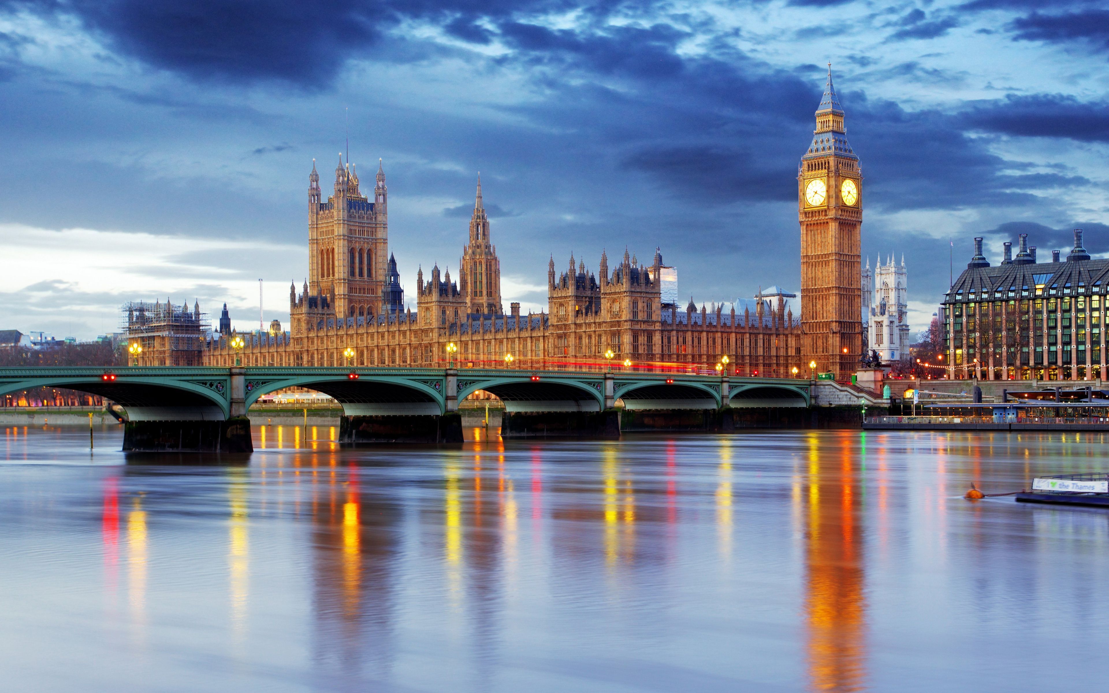 3840x2400 UK 4K Wallpaper