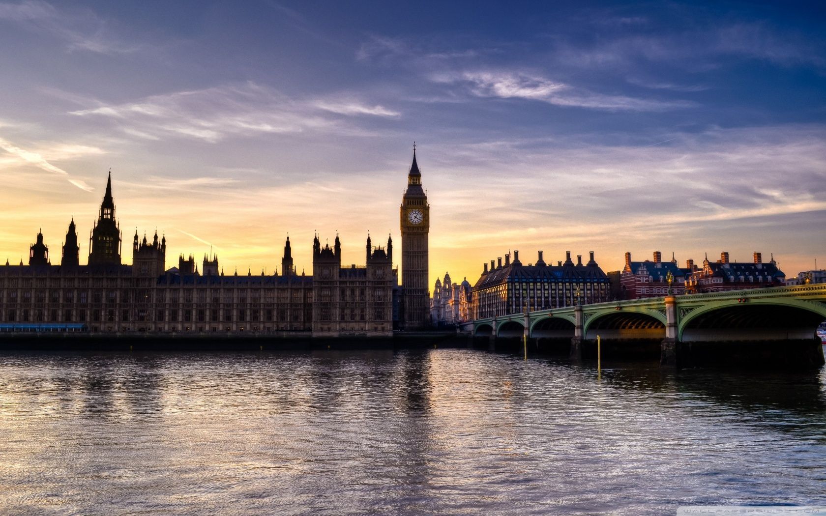 1680x1050 London, UK 4K UHD Wallpaper for UltraHD Desktop and TV : Dual Monitor : Smartphone and Tablet Devices