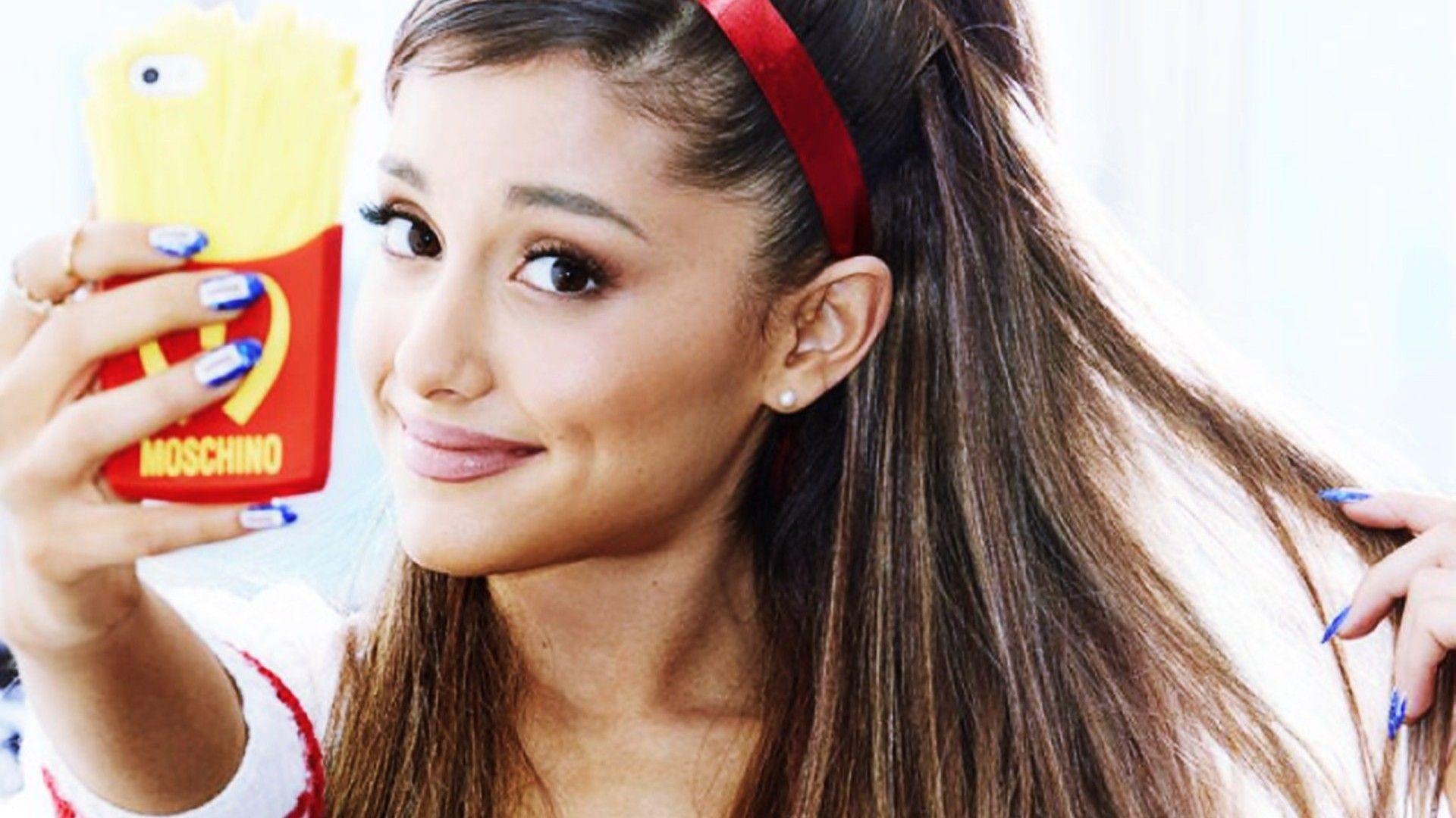 1920x1080 Famous Peoples Phone Cases, HD Wallpaper & background