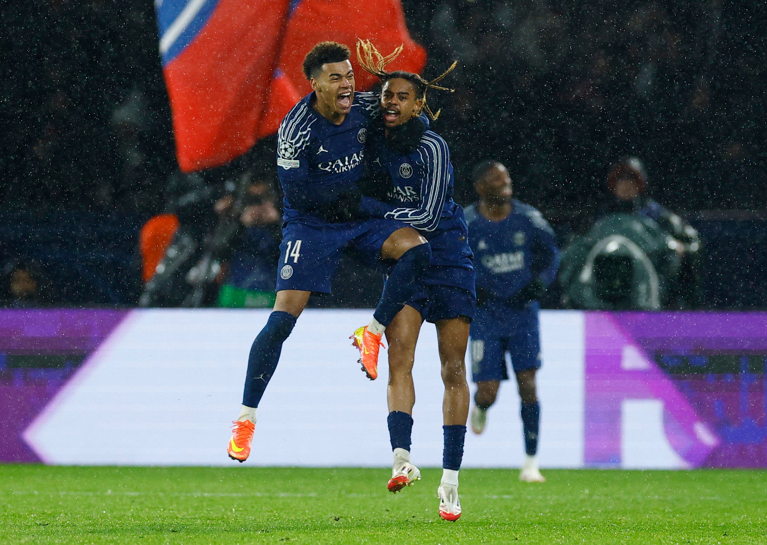 2486x1766 VIDEO) Bradley Barcola's Stunner vs. Guardiola's Manchester City in the Champions League