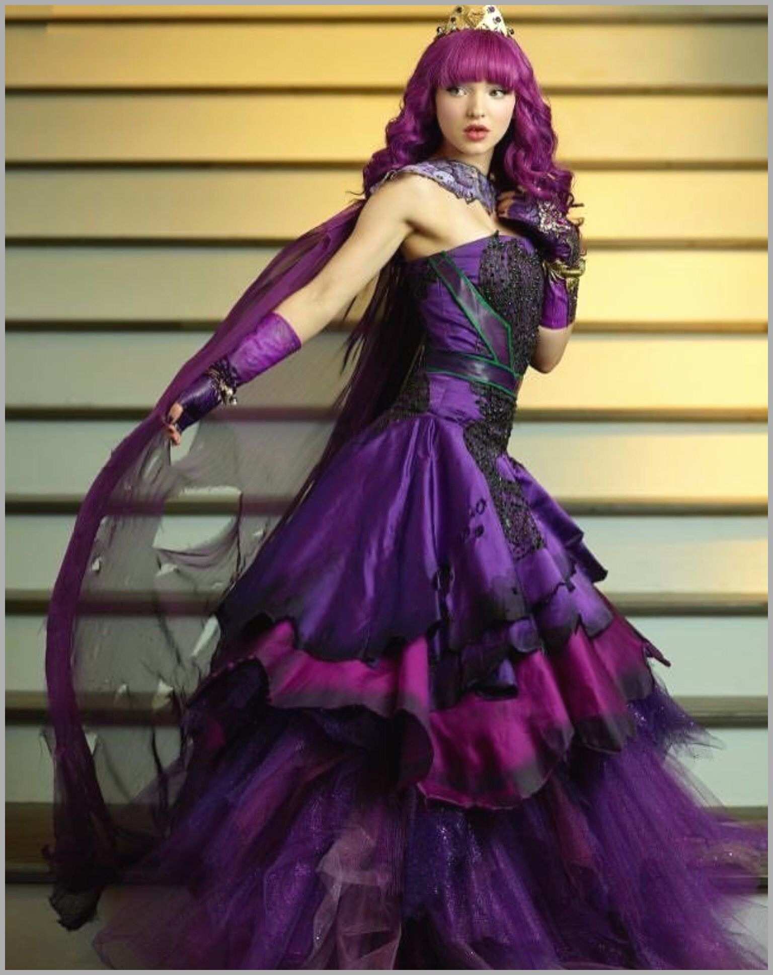 1536x1938 Disney Descendants Wallpaper Good Dove Cameron Dove